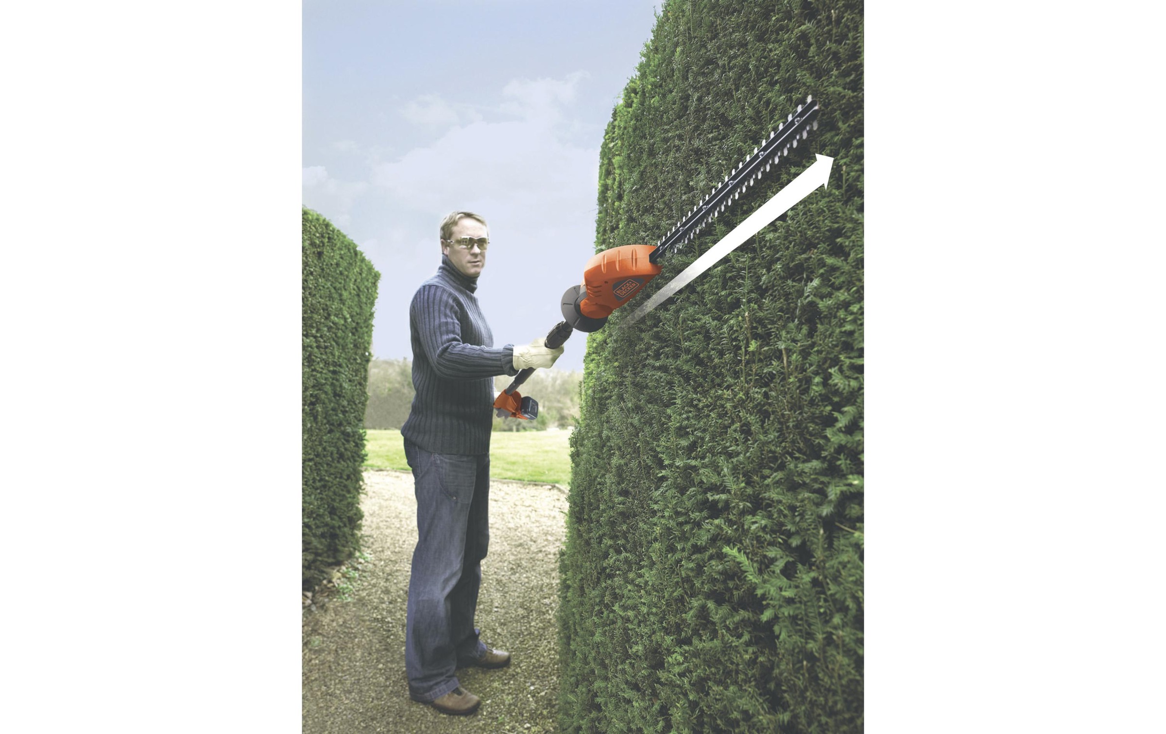 Black + Decker Akku-Heckenschere »BLACK+DECKER Akku-Heckenschere GTC1843L20«