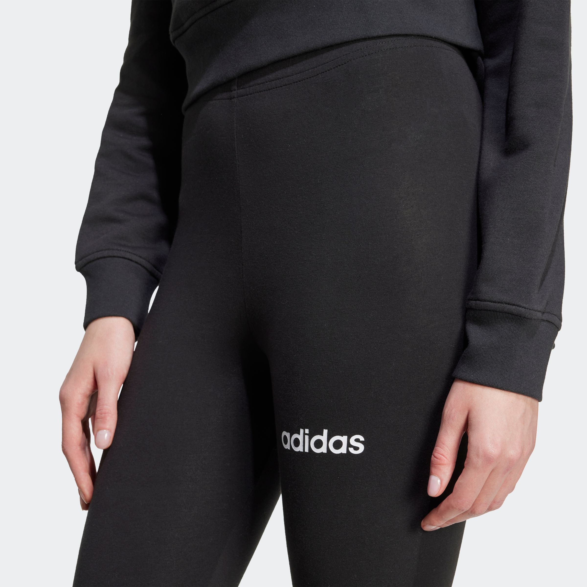 adidas Sportswear Trainingsanzug »W LEISURE TS«, (2 tlg.)