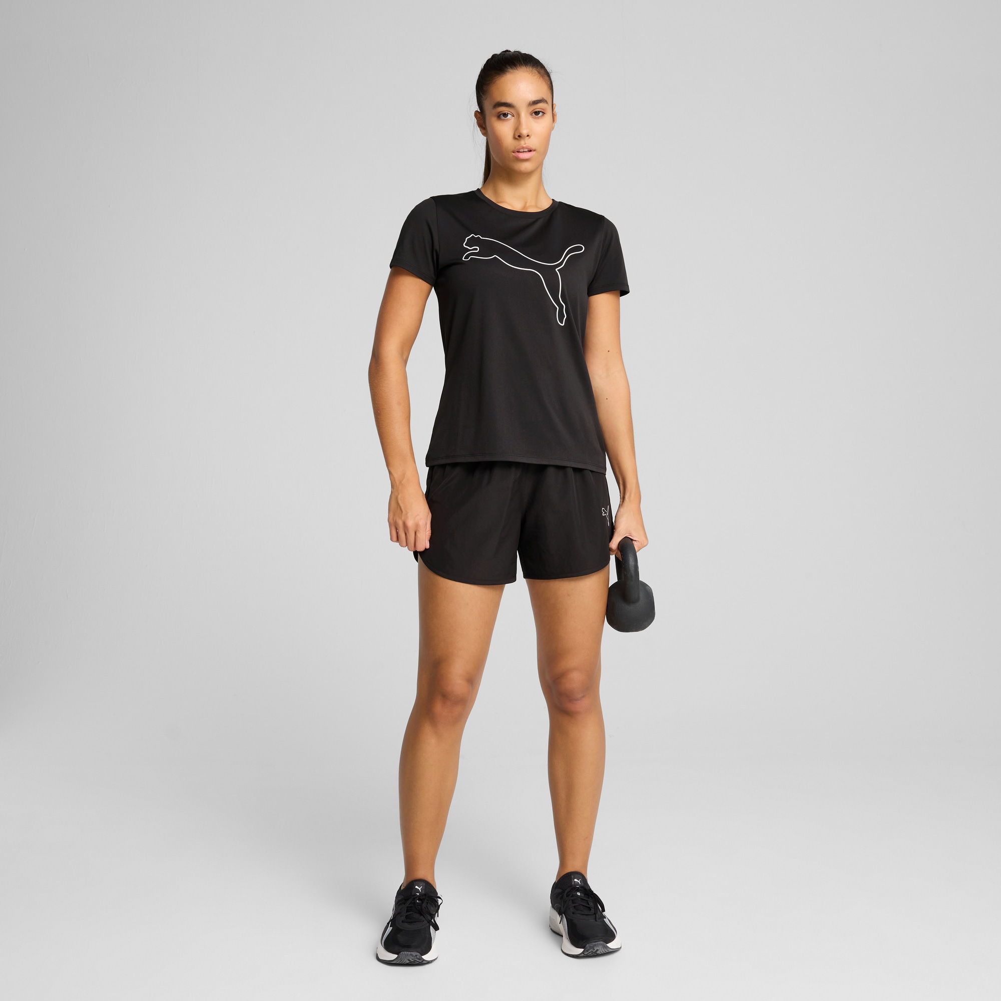 PUMA Trainingsshirt »W TAD ESSENTIAL LOGO TEE«
