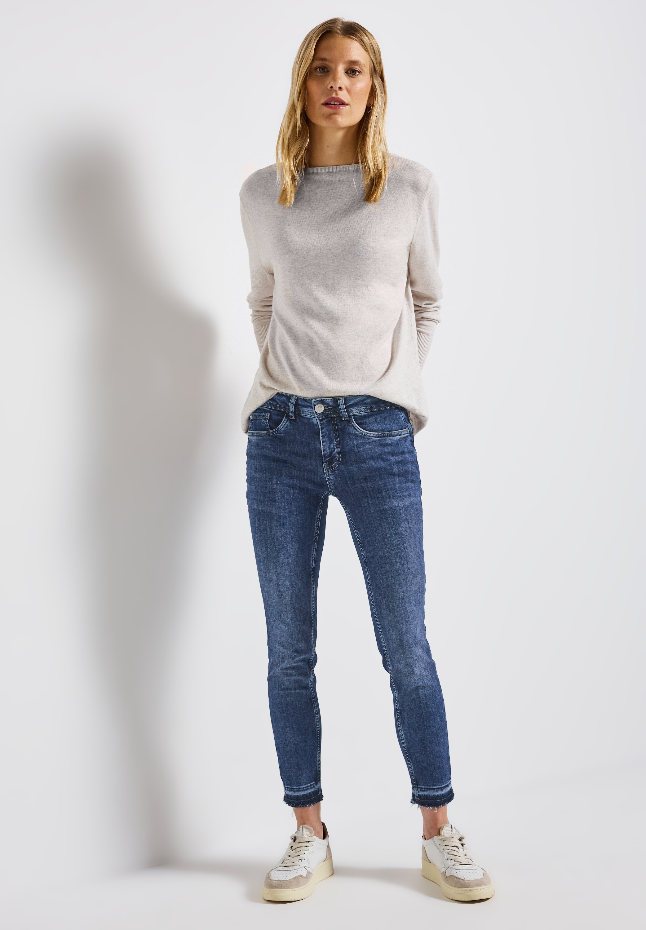 STREET ONE Slim-fit-Jeans »Style York«, mit Glitzerdetails