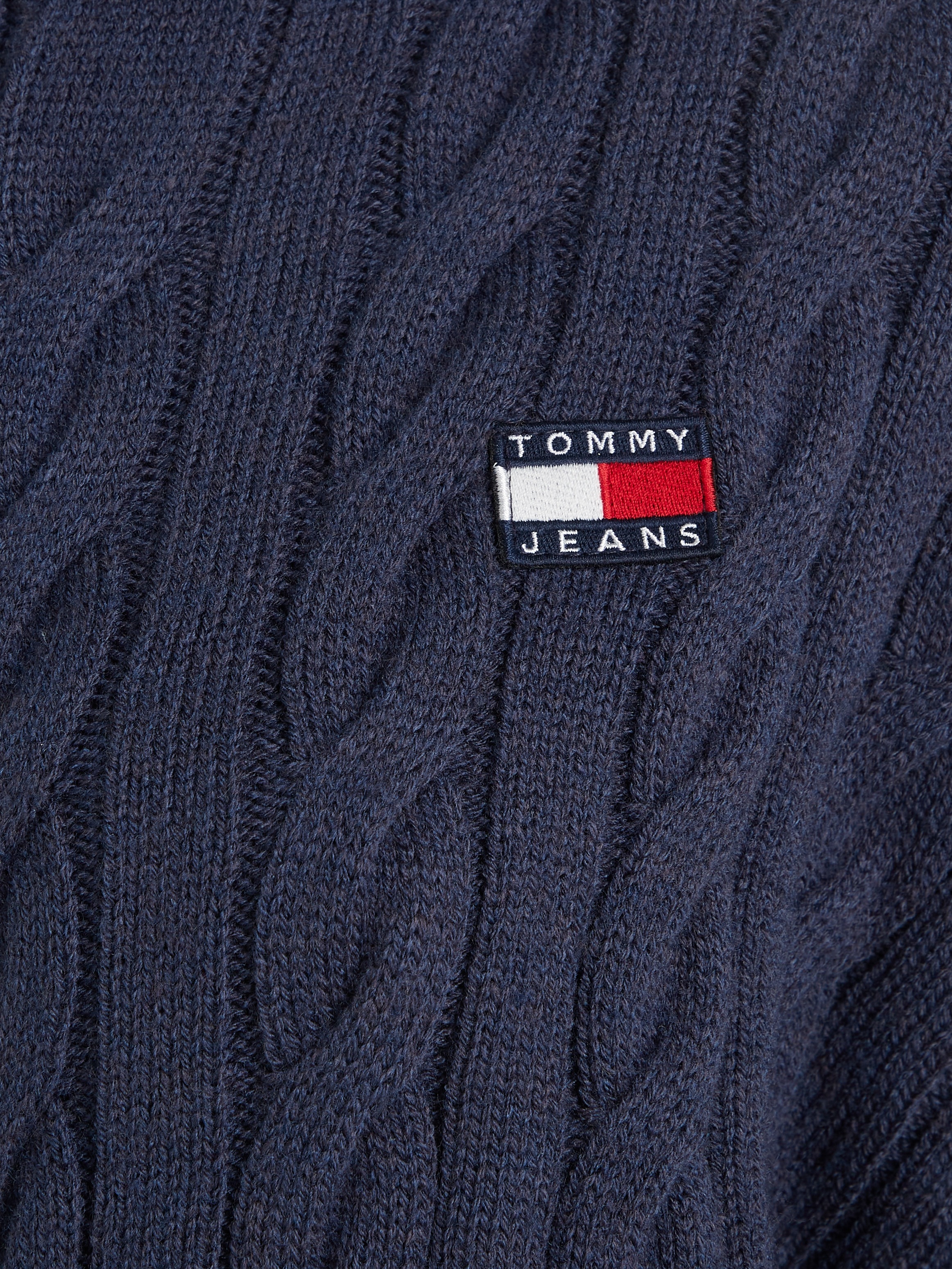 Tommy Jeans Strickjacke »TJW BADGE CABLE CARDIGAN«, mit Tommy Jeans Logo-Badge