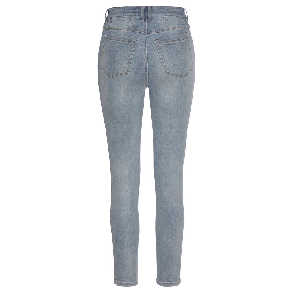 LASCANA Skinny-fit-Jeans, mit Stretchanteil, figurbetont