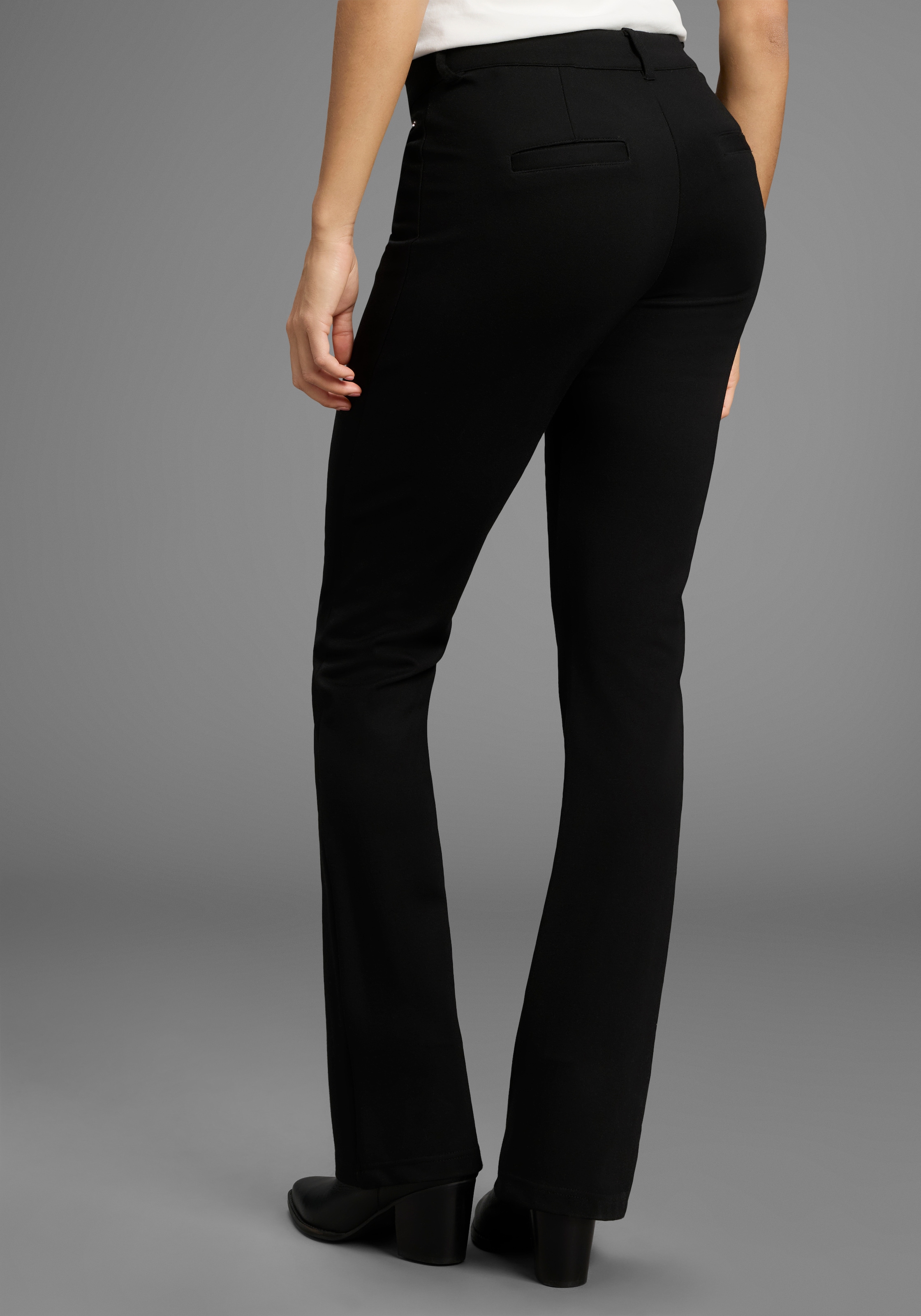 Bruno Banani Schlaghose, Reissverschluss-Detail - NEUE KOLLEKTION