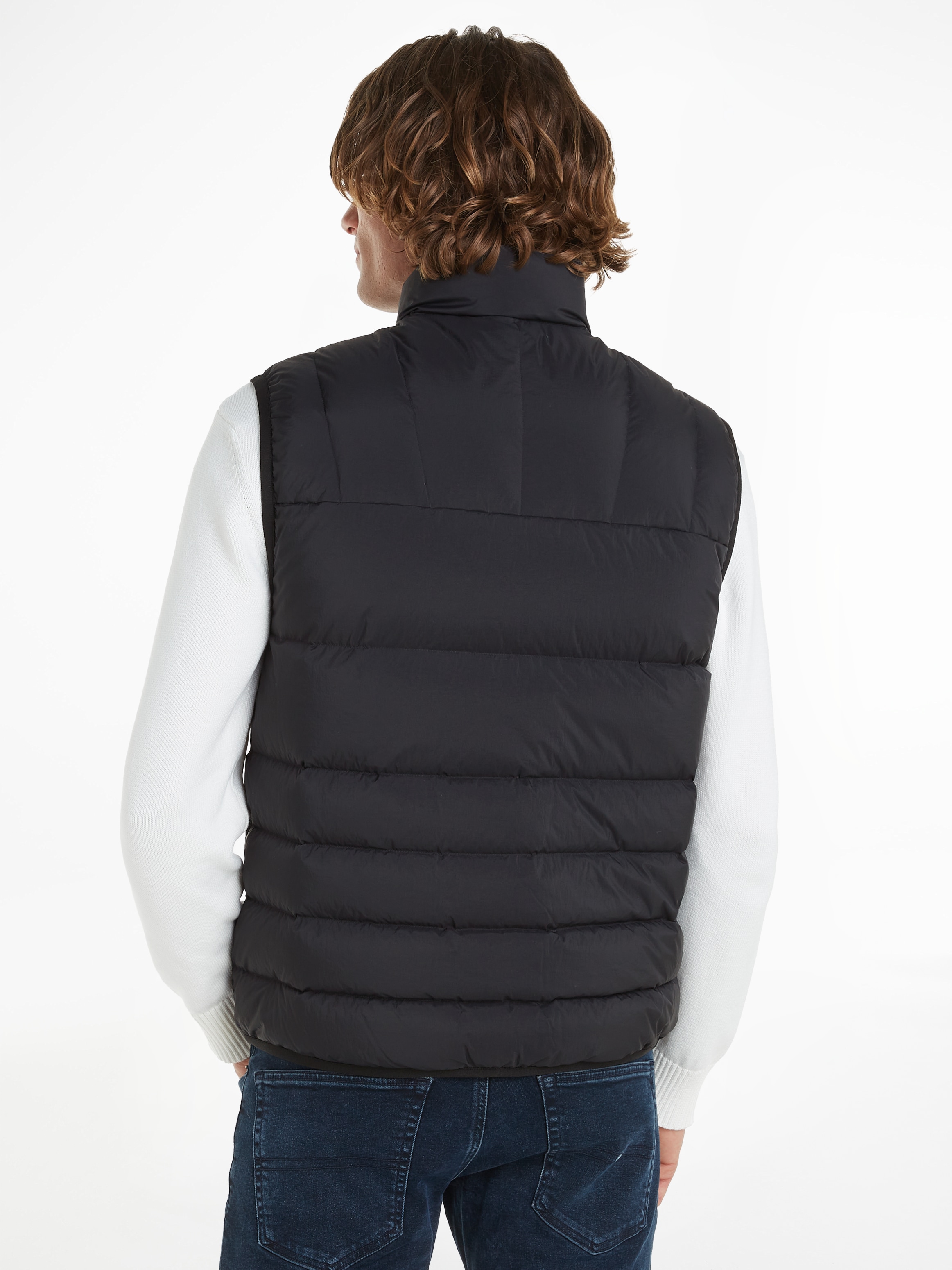 Tommy Jeans Steppweste »TJM LIGHT DOWN VEST«, mit Logostickerei