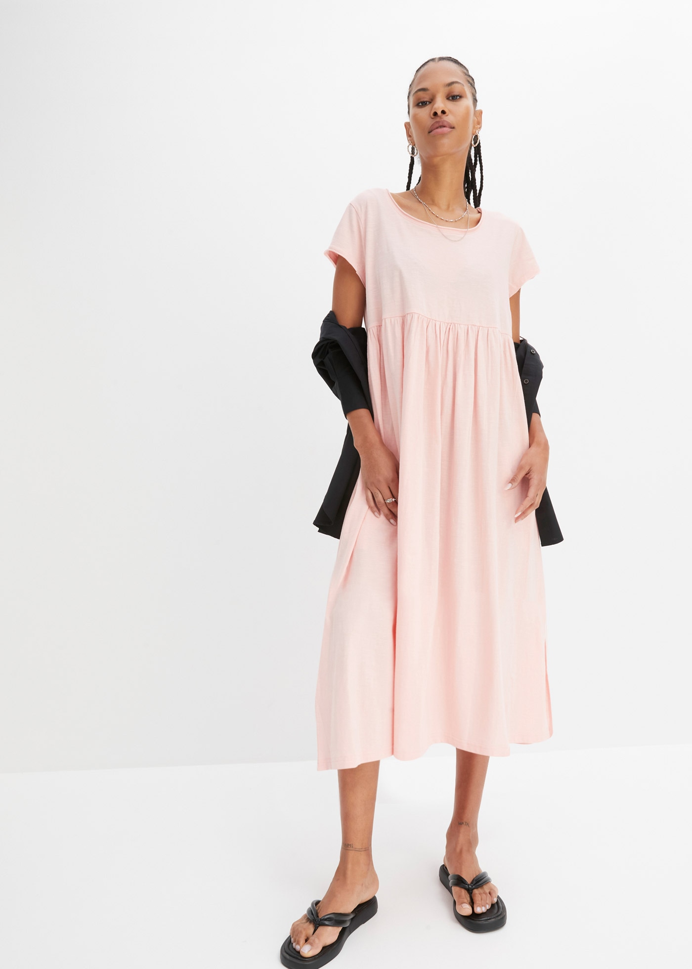 bonprix Midikleid "Midikleid aus reiner Baumwolle" aus reiner Baumwolle, lockere Passform, mit Schlitzdetail