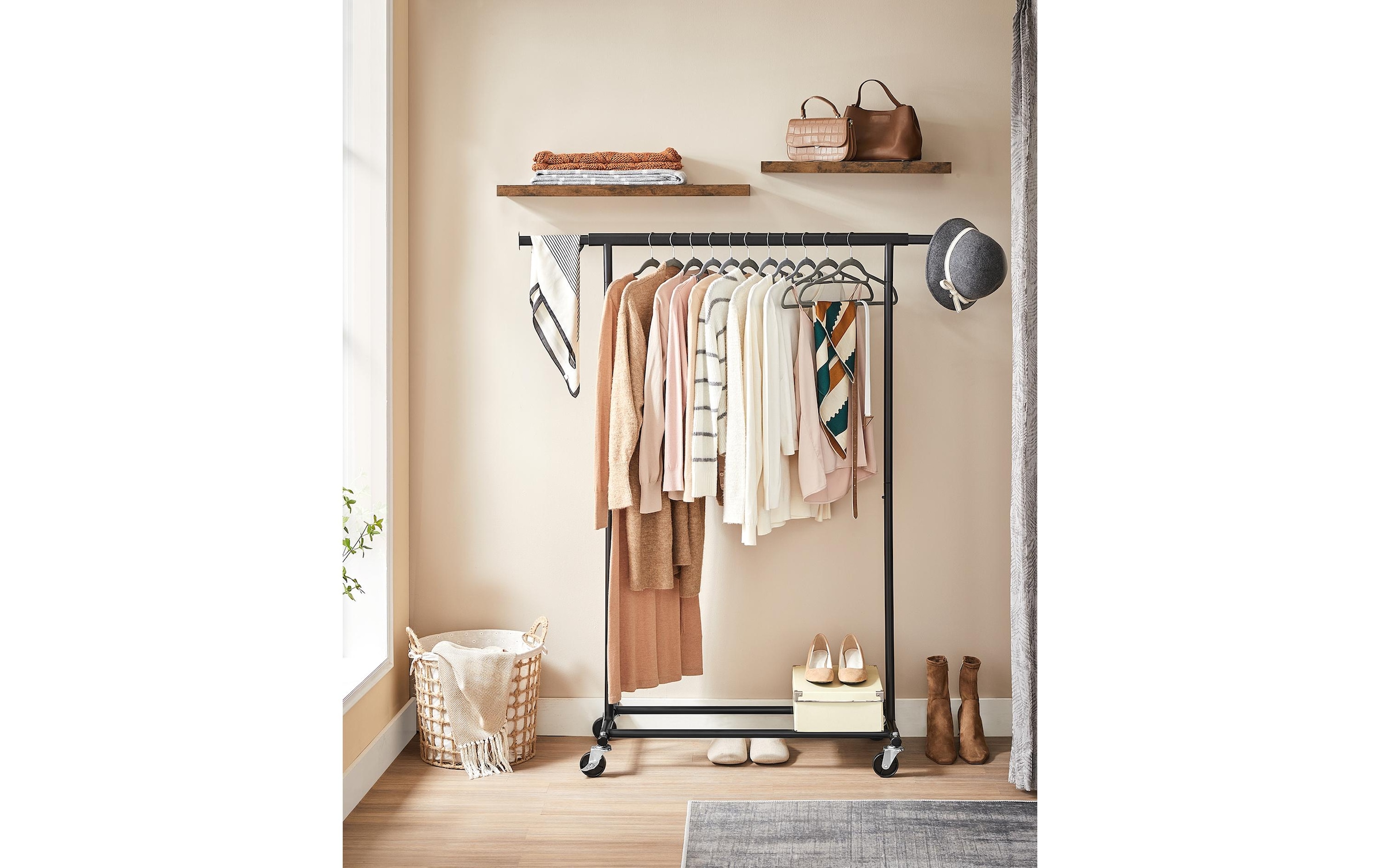 SONGMICS Garderobenständer »92 - 132cm, Schwarz«