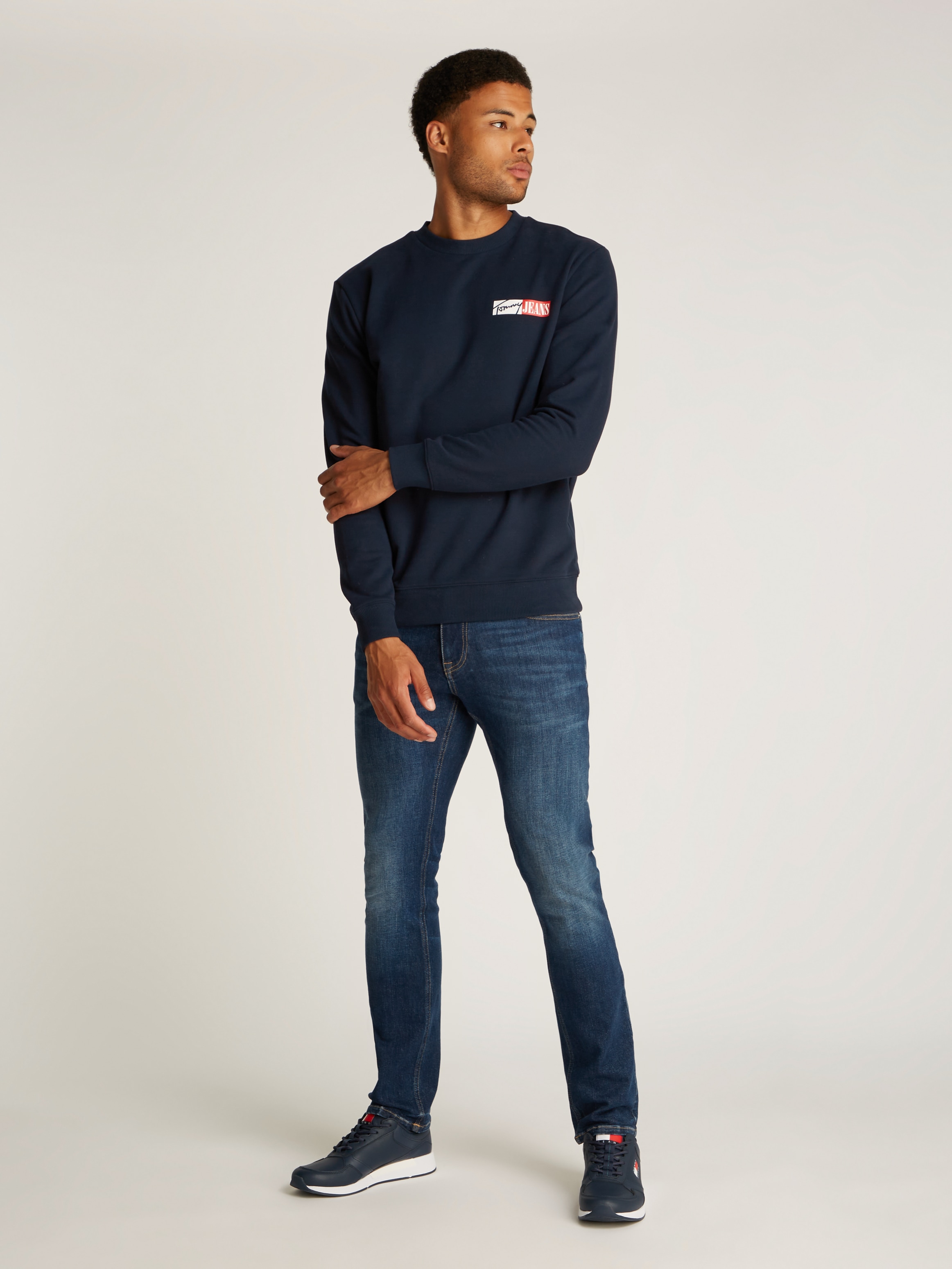 Tommy Jeans Plus Sweatshirt »TJM REG ENTRY GRAPHIC CREW EXT«, in Grossen Grössen, Logodruck