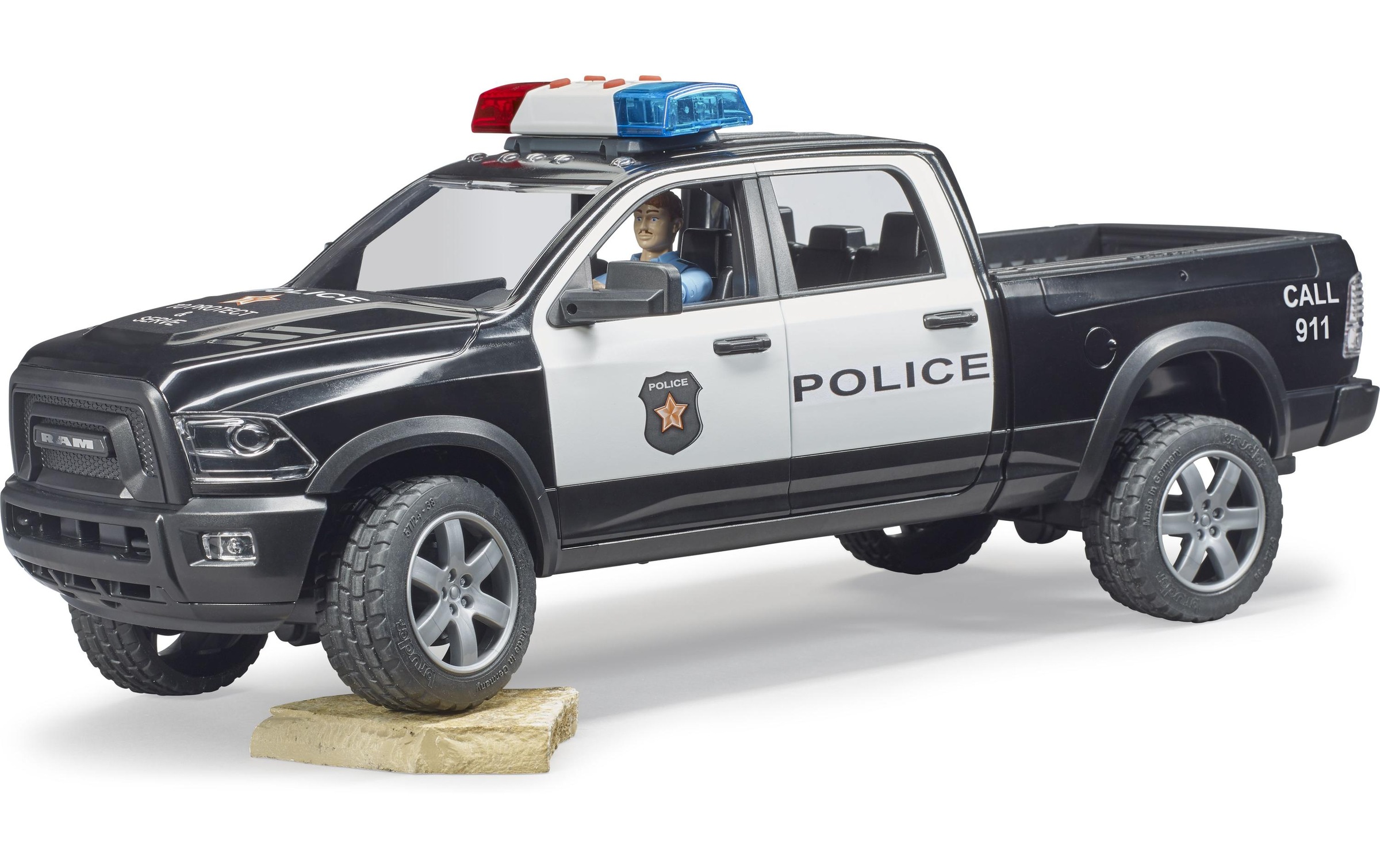 Bruder® Spielzeug-Polizei »Polizei Pickup mit Polizist«
