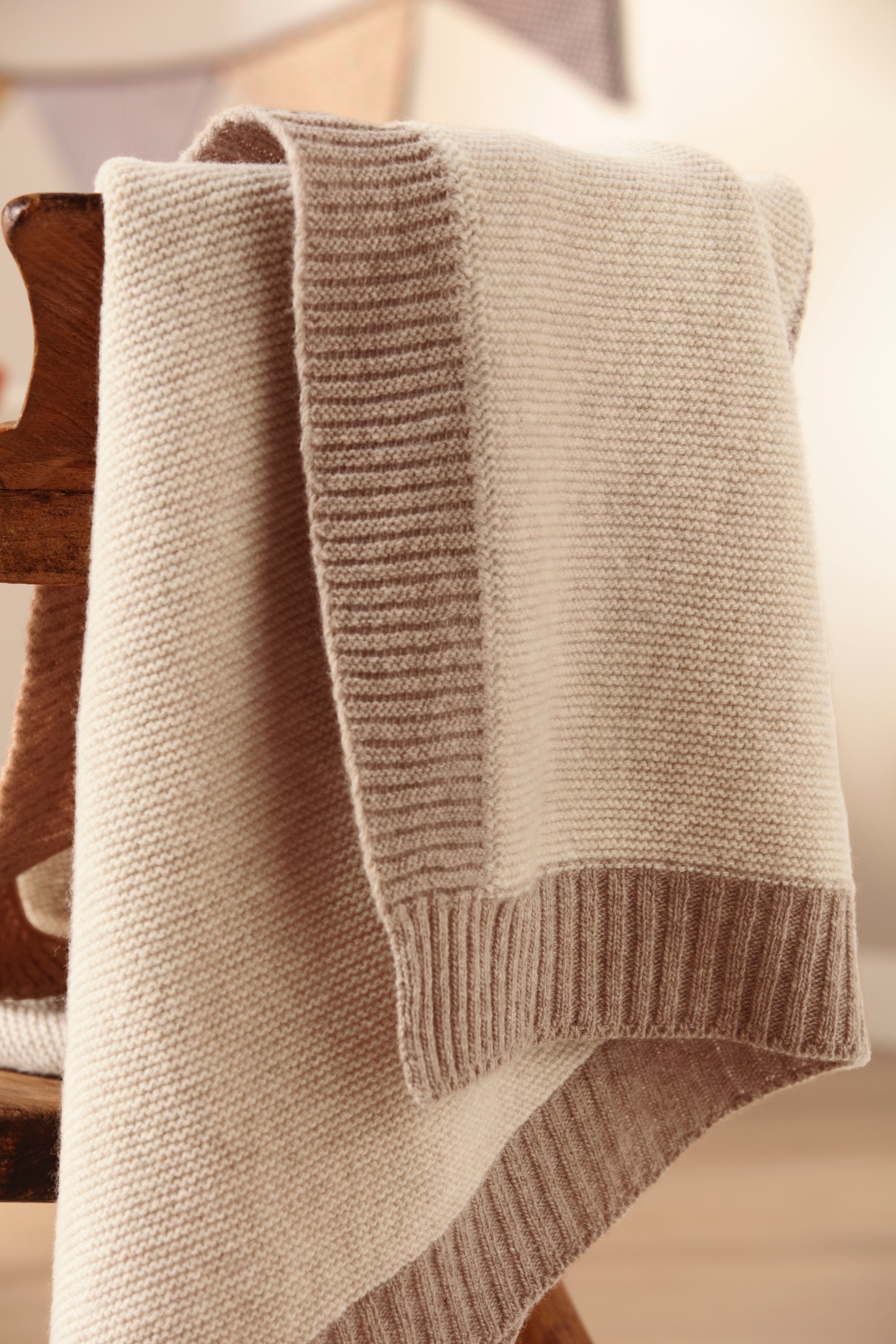Biederlack Babydecke »Babydecke Wool Knit«, 75 x 100, mit kontrastfarbigem Patentrand