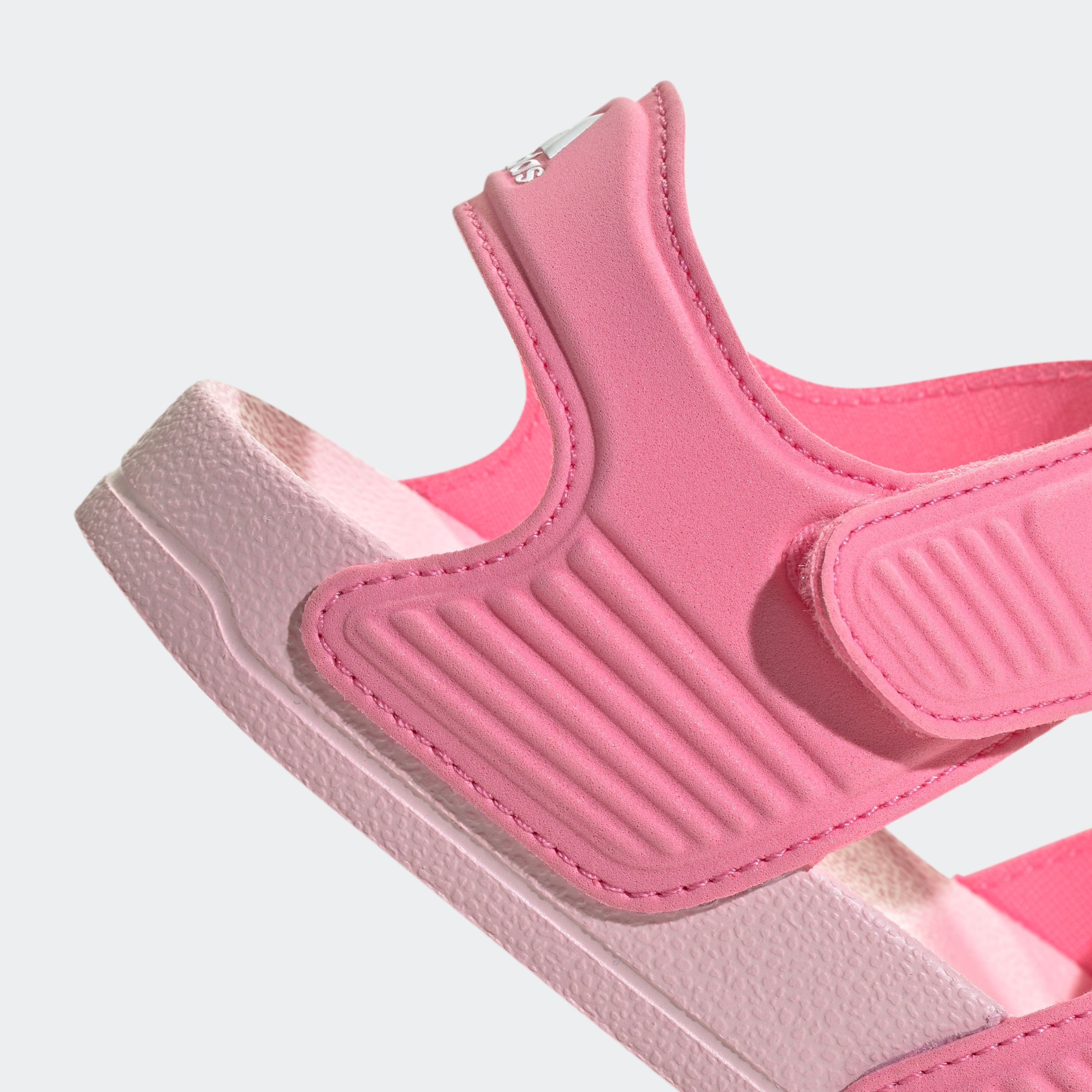 adidas Sportswear Badesandale »ADILETTE SANDALE«, mit Klettverschluss