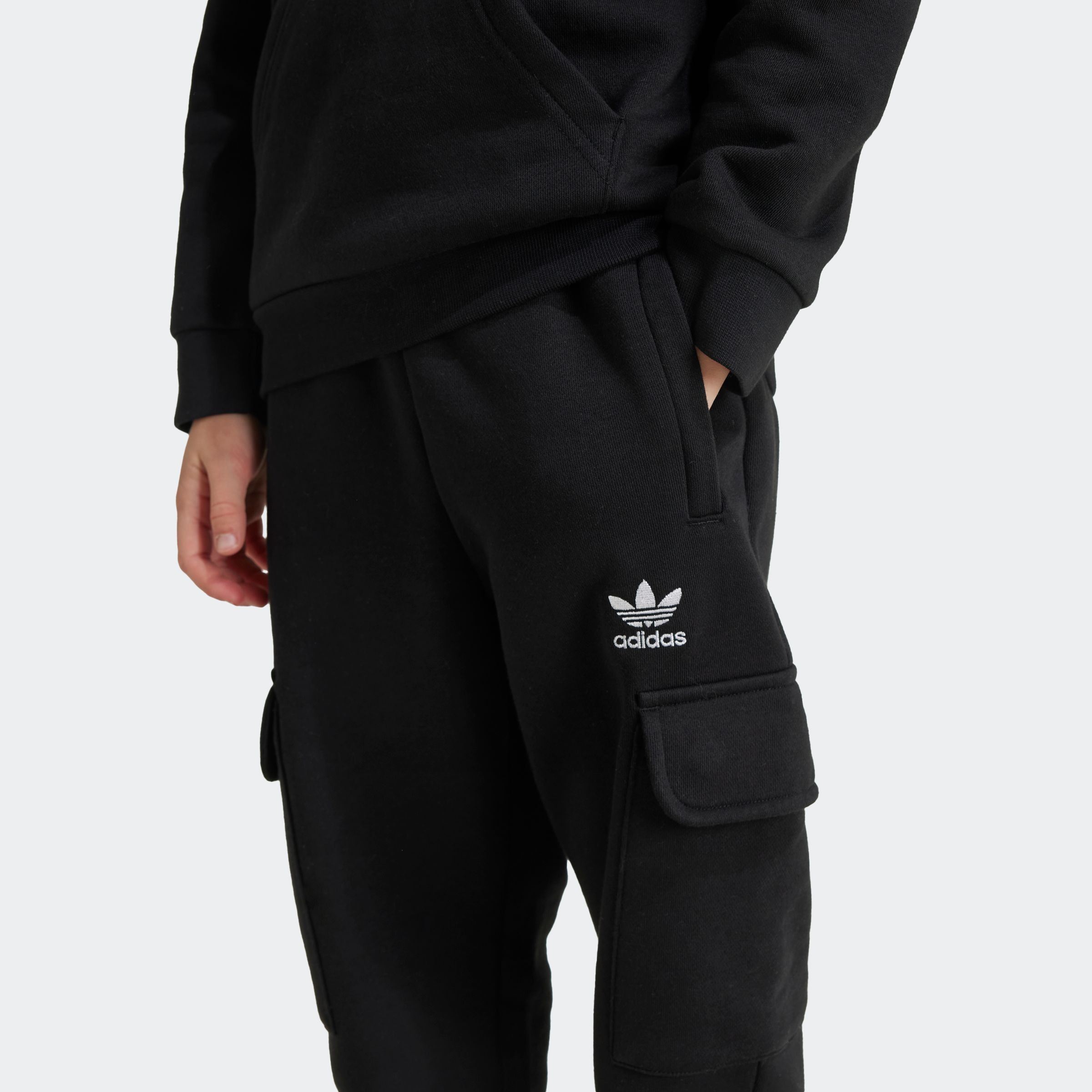 adidas Originals Trainingsanzug »HOODIE FZ CARGO«, (2 tlg.)