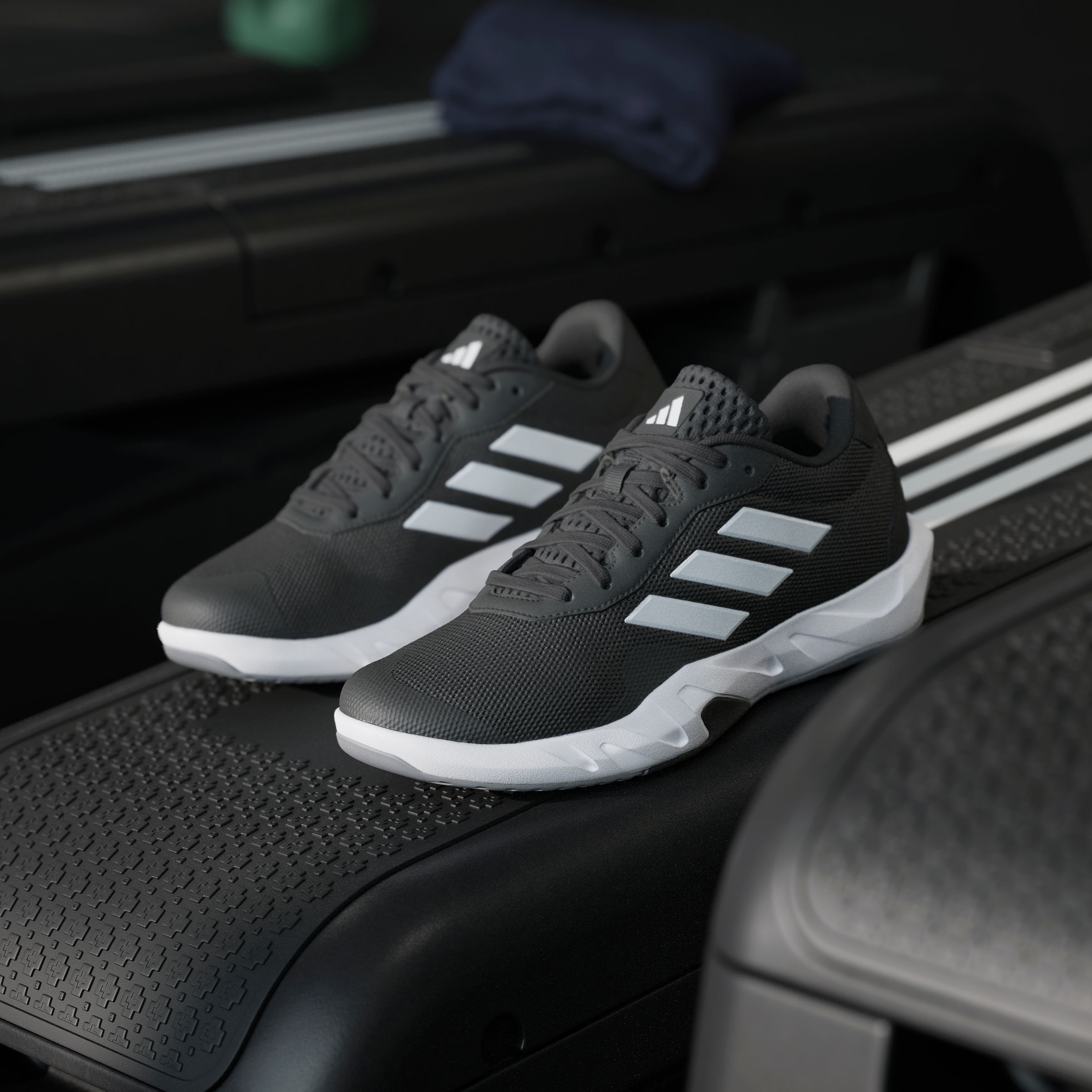 adidas Performance Trainingsschuh »AMPLIMOVE-TRAININGSSCHUHE«