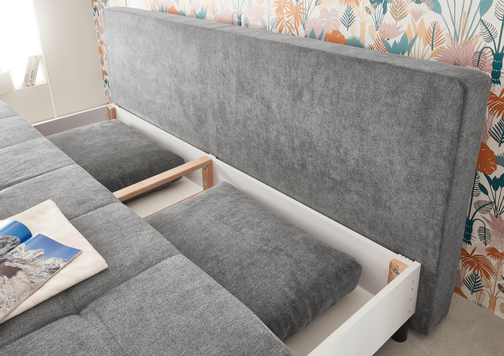 ED EXCITING DESIGN Schlafsofa »Mila«, mit Bettkasten & 2 Armlehnenkissen