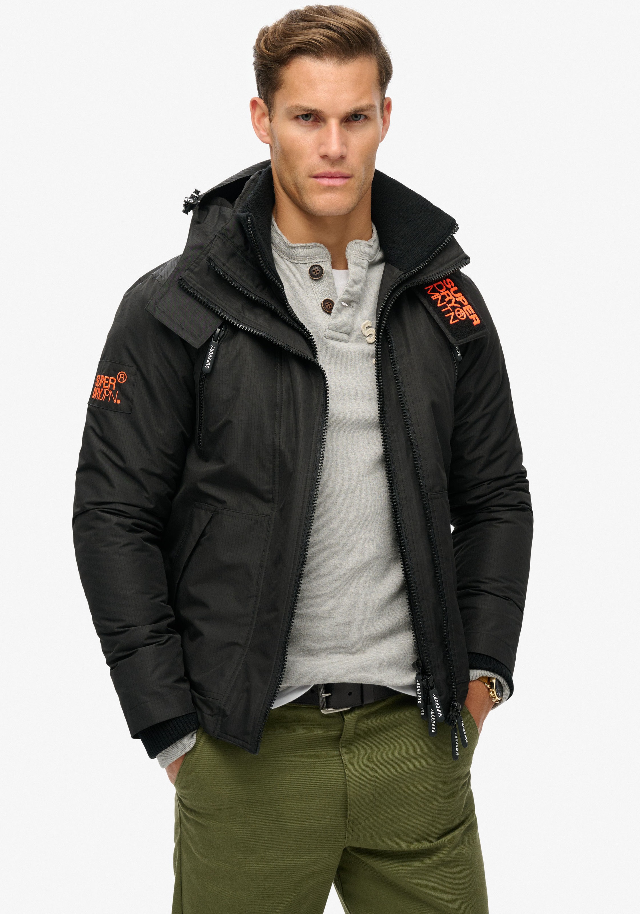 Superdry Outdoorjacke »HOODED MTN WINDBREAKER JACKET«, mit Kapuze
