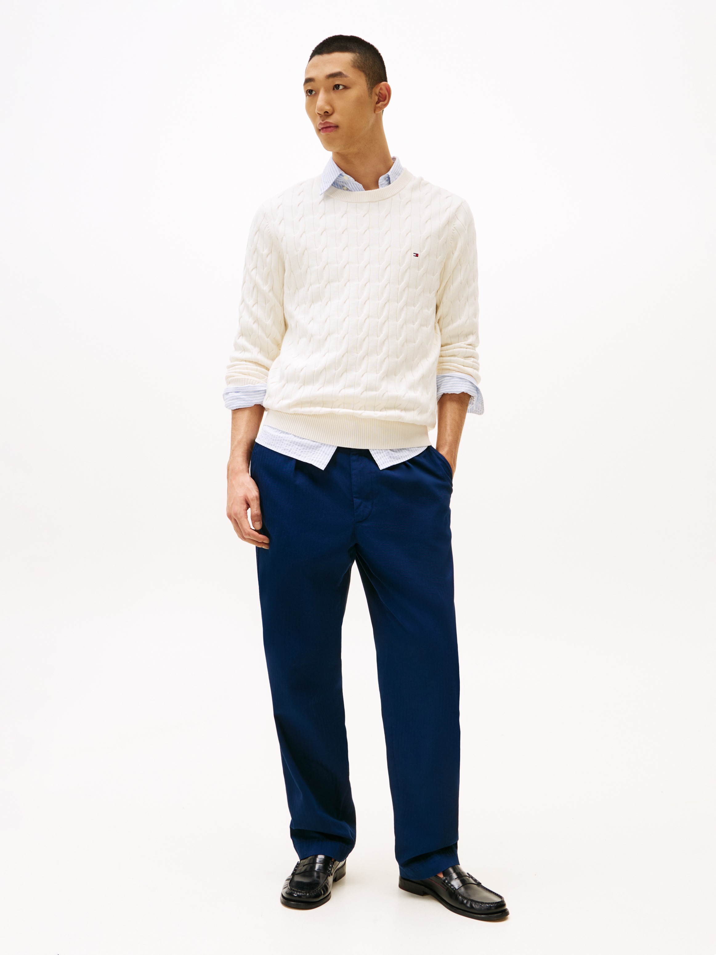 Tommy Hilfiger Strickpullover »CLASSIC CABLE CREW NECK mit Strukturstrick und Flaglabel«, unifarben, casual, regular fit, Baumwolle, Rundhals