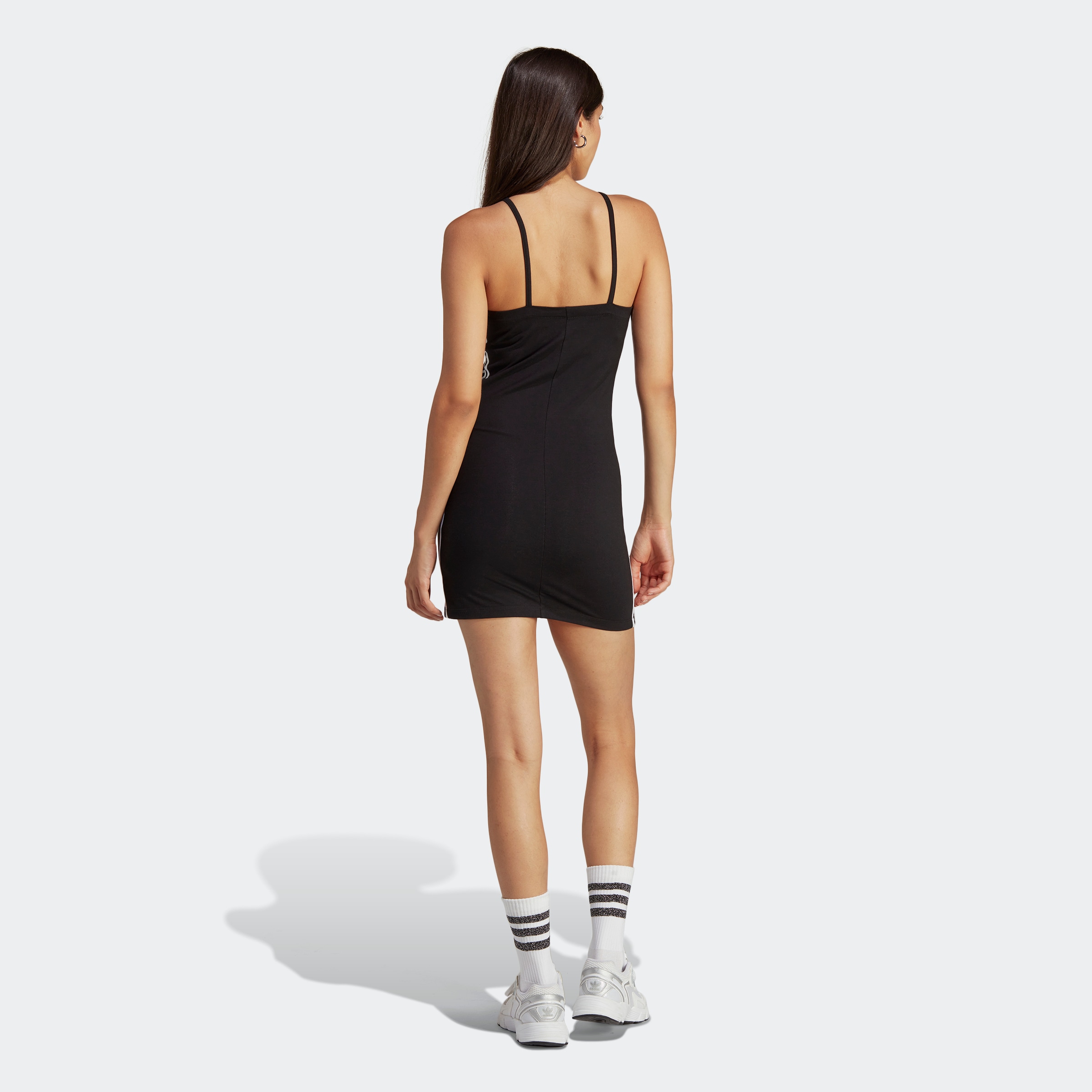 adidas Originals Shorts »ADICOLOR CLASSICS TIGHT SUMMER KLEID«, (1 tlg.)