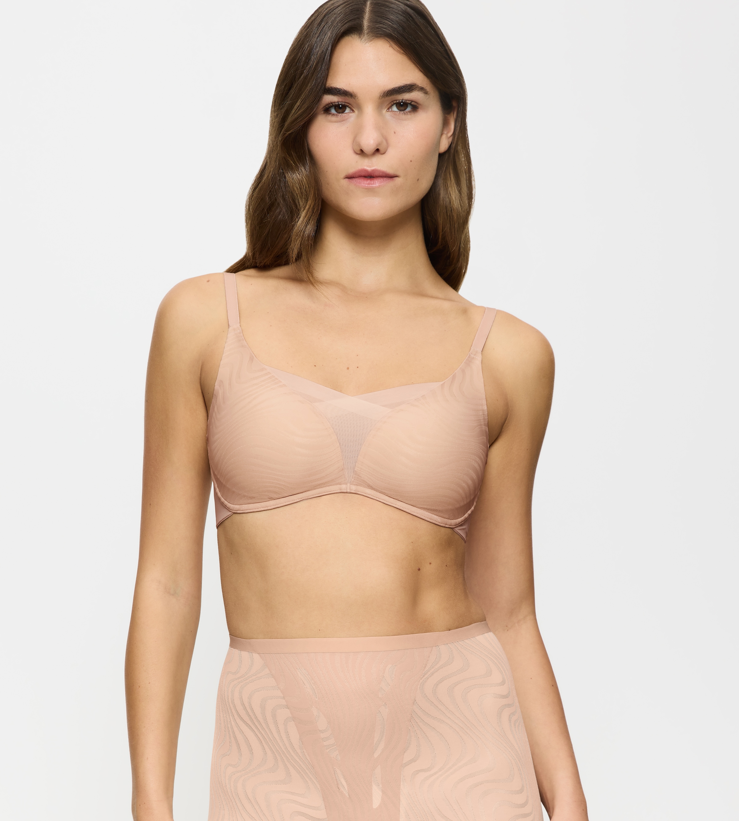 Triumph Bügelloser BH »Shape Smart Ellipse« glättend, tieferes Dekolleté, wellenförmigen Jacquard-Mesh