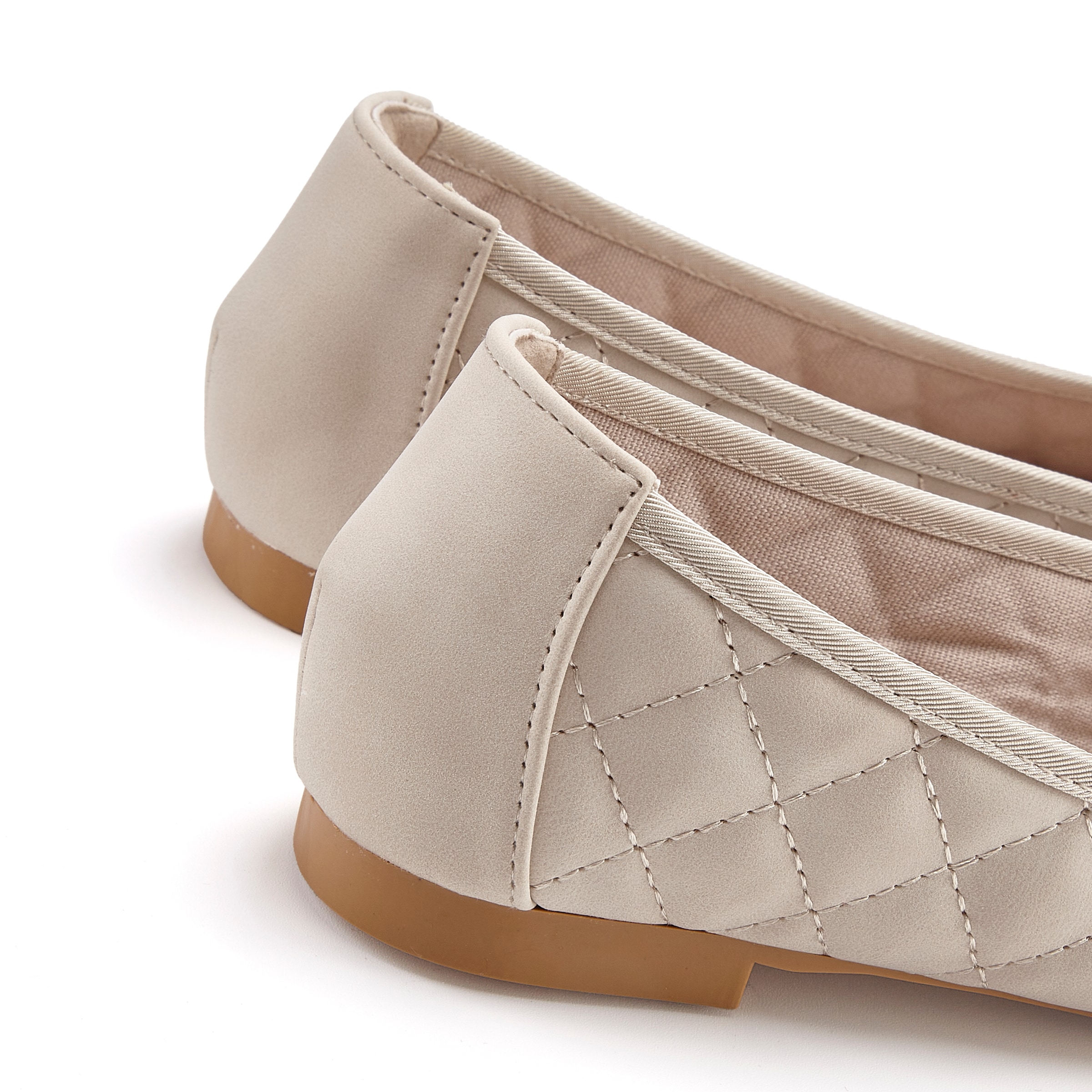 LASCANA Ballerina »Slipper, Schlüpfschuh«, mit Schleifenapplikation VEGAN