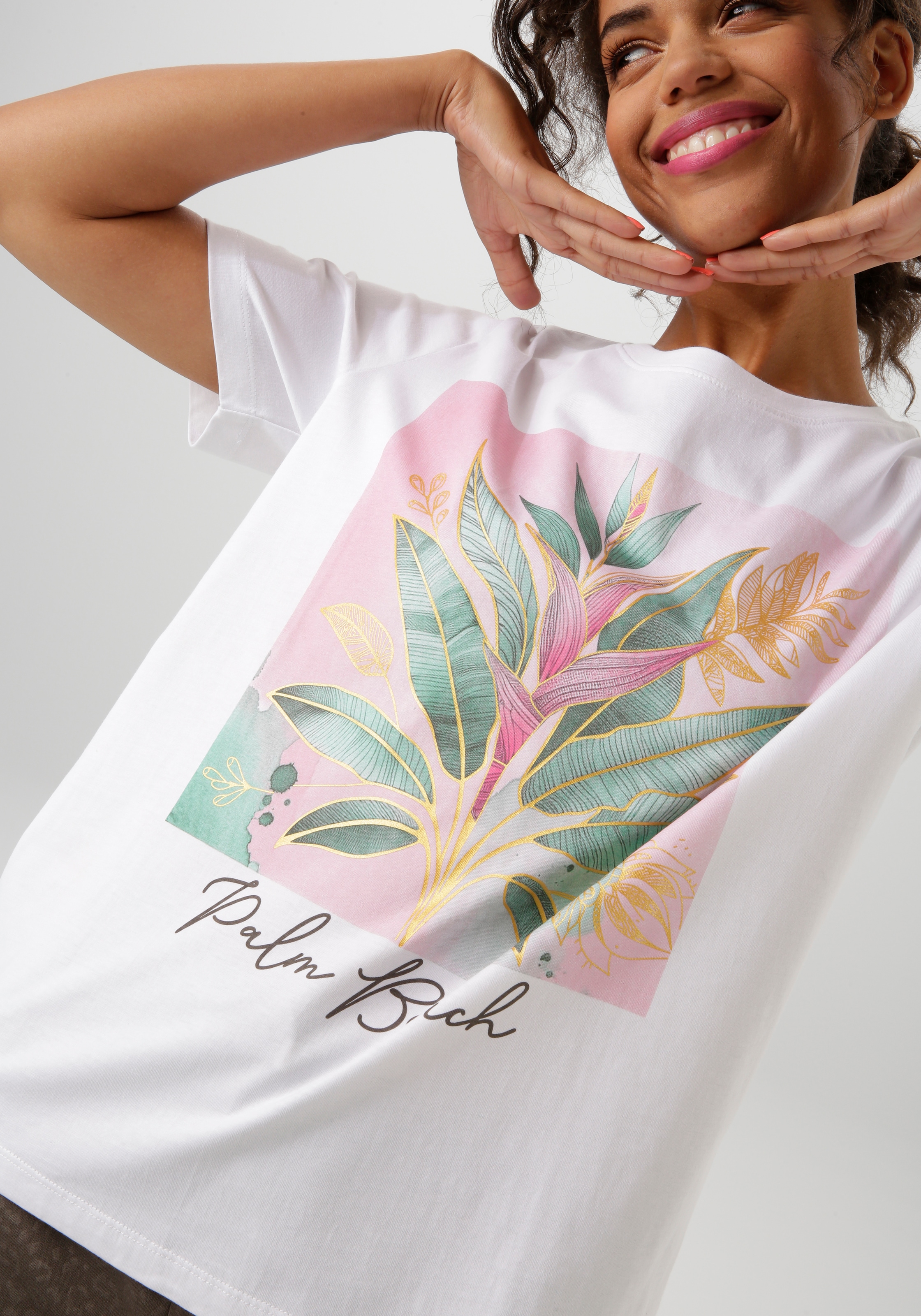 Aniston CASUAL T-Shirt, mit goldfarbenen Glitzerdruck verzierter Frontprint
