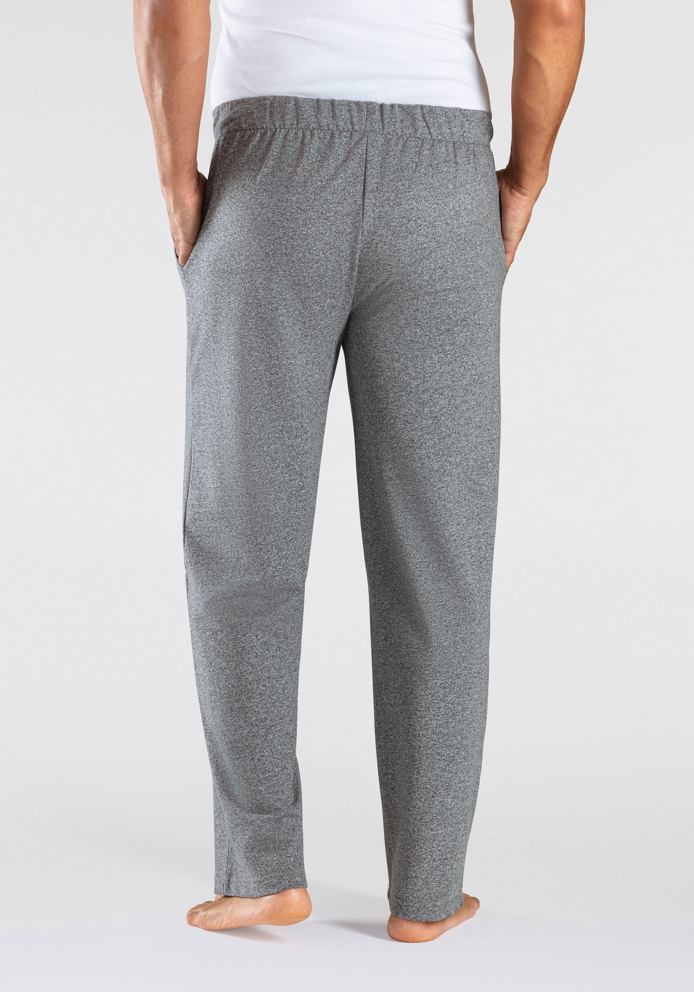 Bench. Loungewear Relaxhose, aus leichter Sweat-Qualität