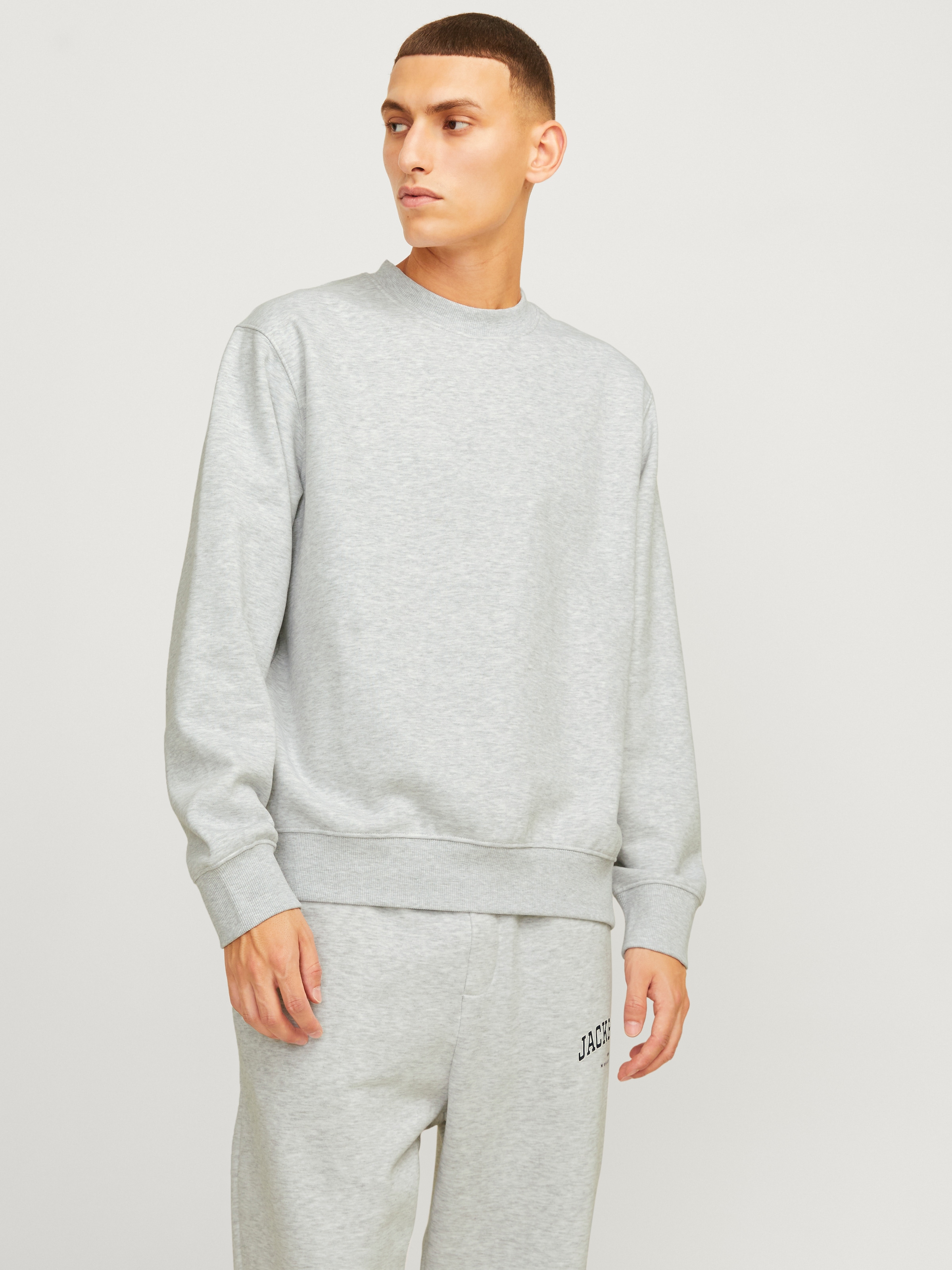 Sweatshirt »JJEURBAN EDGE SWEAT CREW NECK NOOS«, mit Rippbündchen