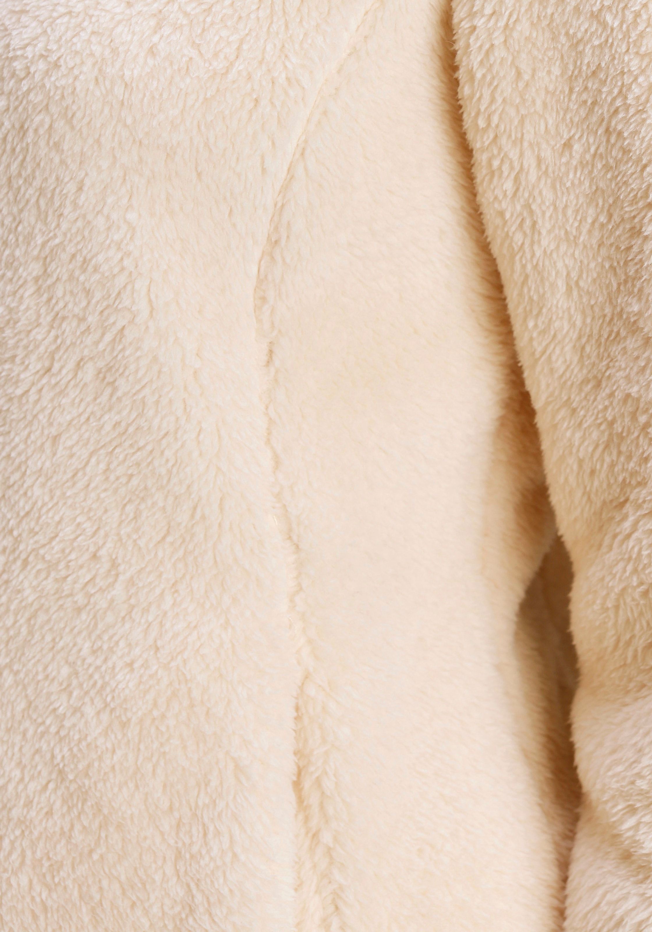 KangaROOS Sweatjacke, aus flauschigem Teddy-Fleece online kaufen bei  Jelmoli-Versand Schweiz