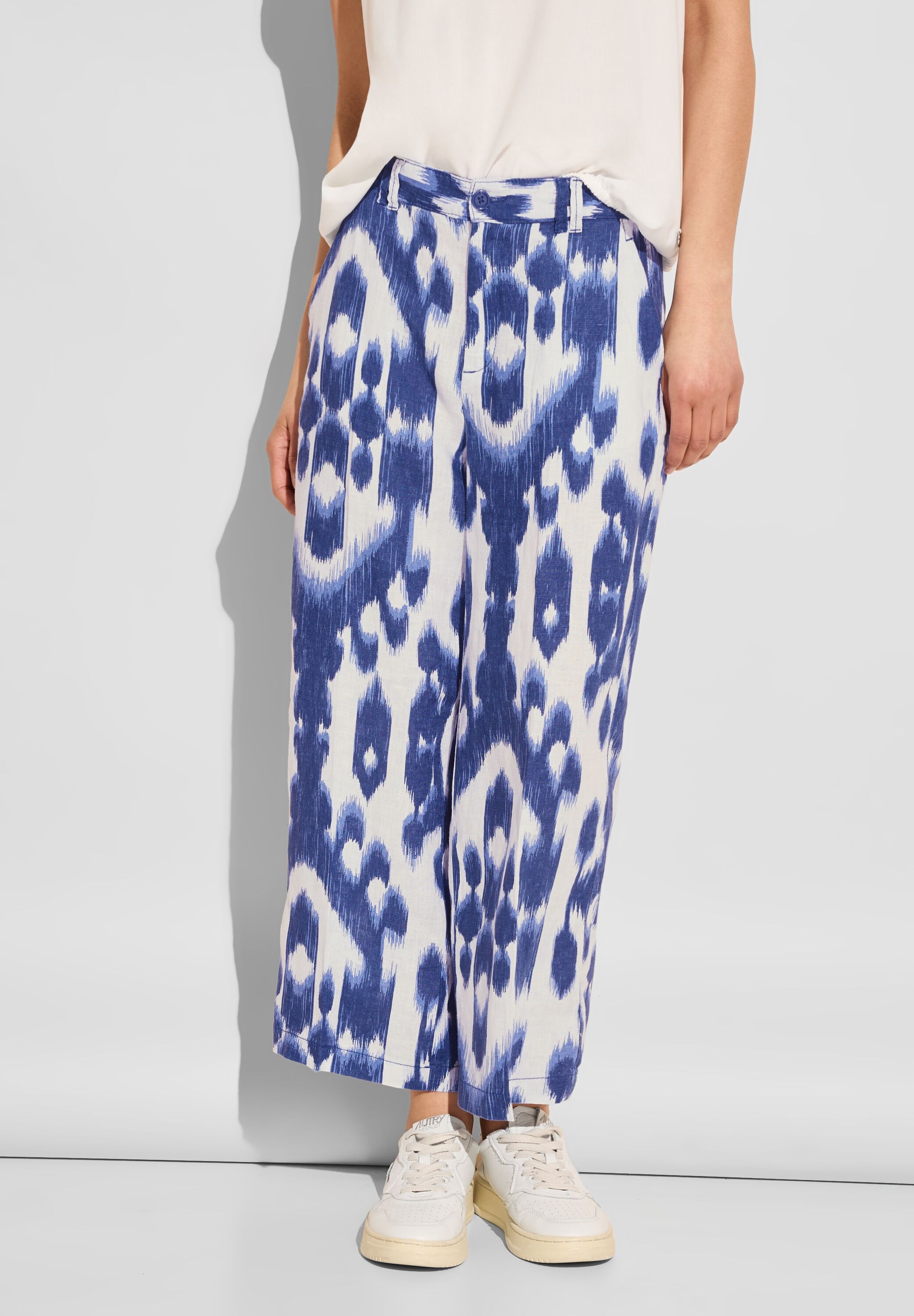 STREET ONE Leinenhose, mit Ikat Muster