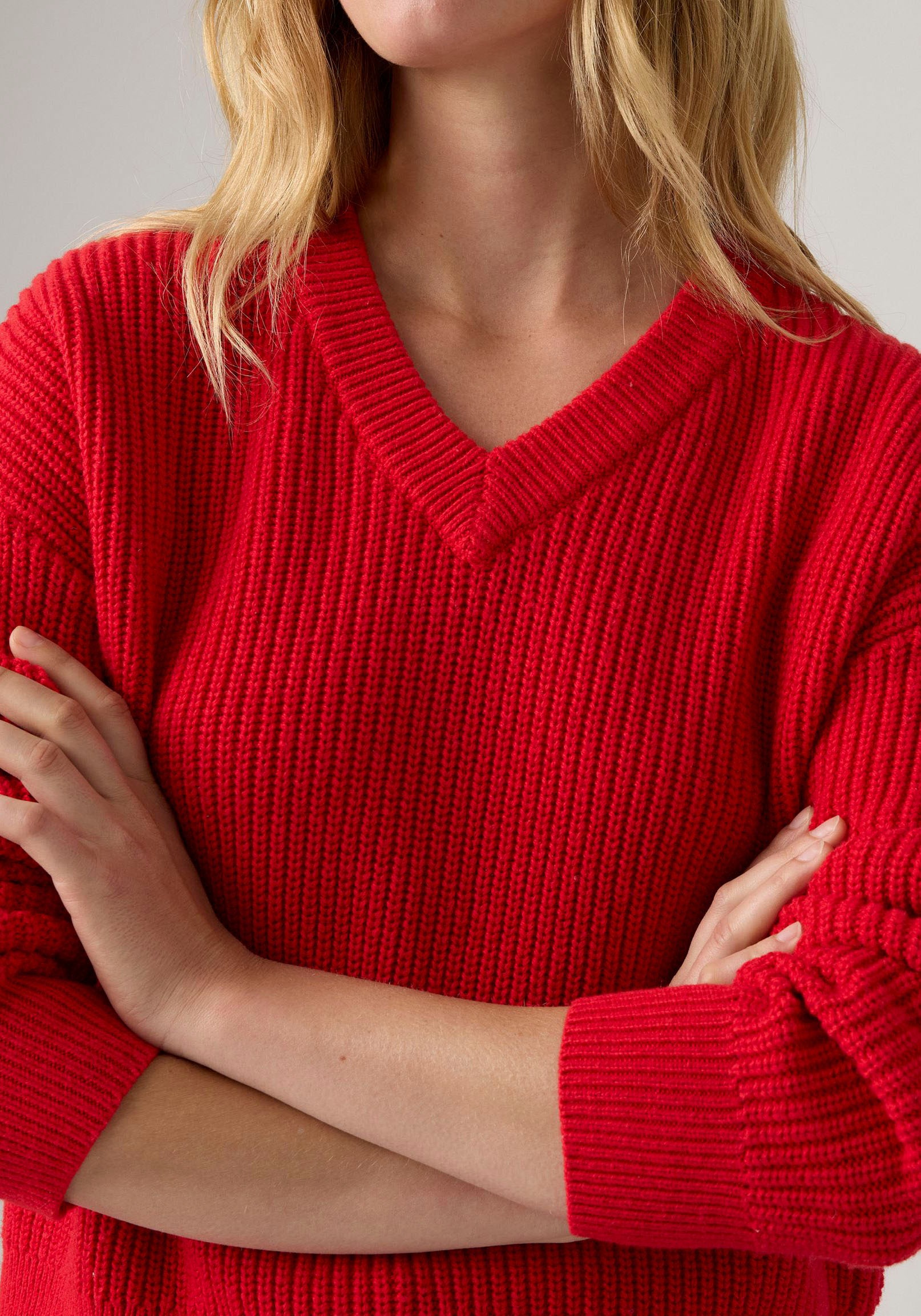 Levi's® Strickpullover »REESE VNECK SWEAT«, mit V-Ausschnitt