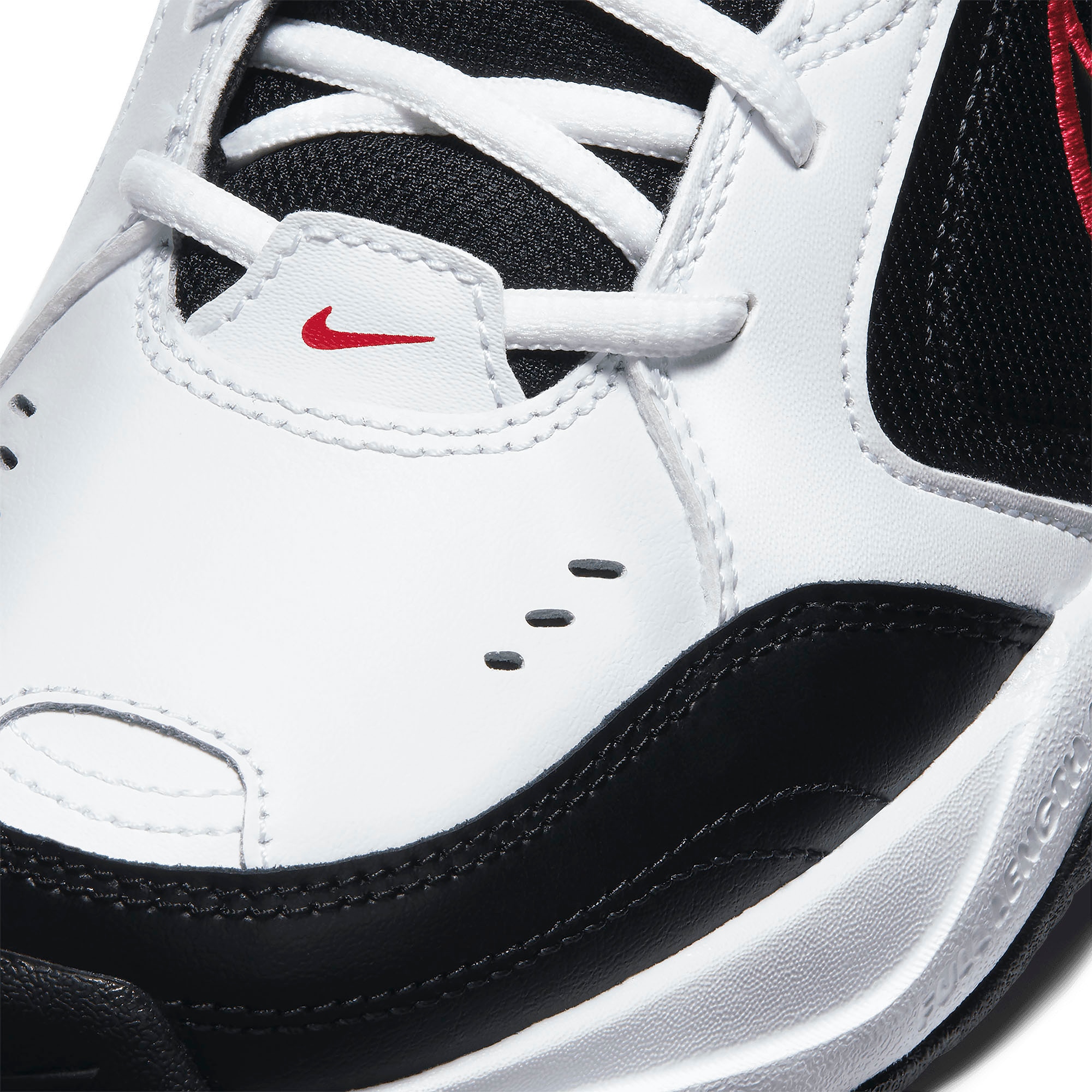 Nike Trainingsschuh »AIR MONARCH IV«