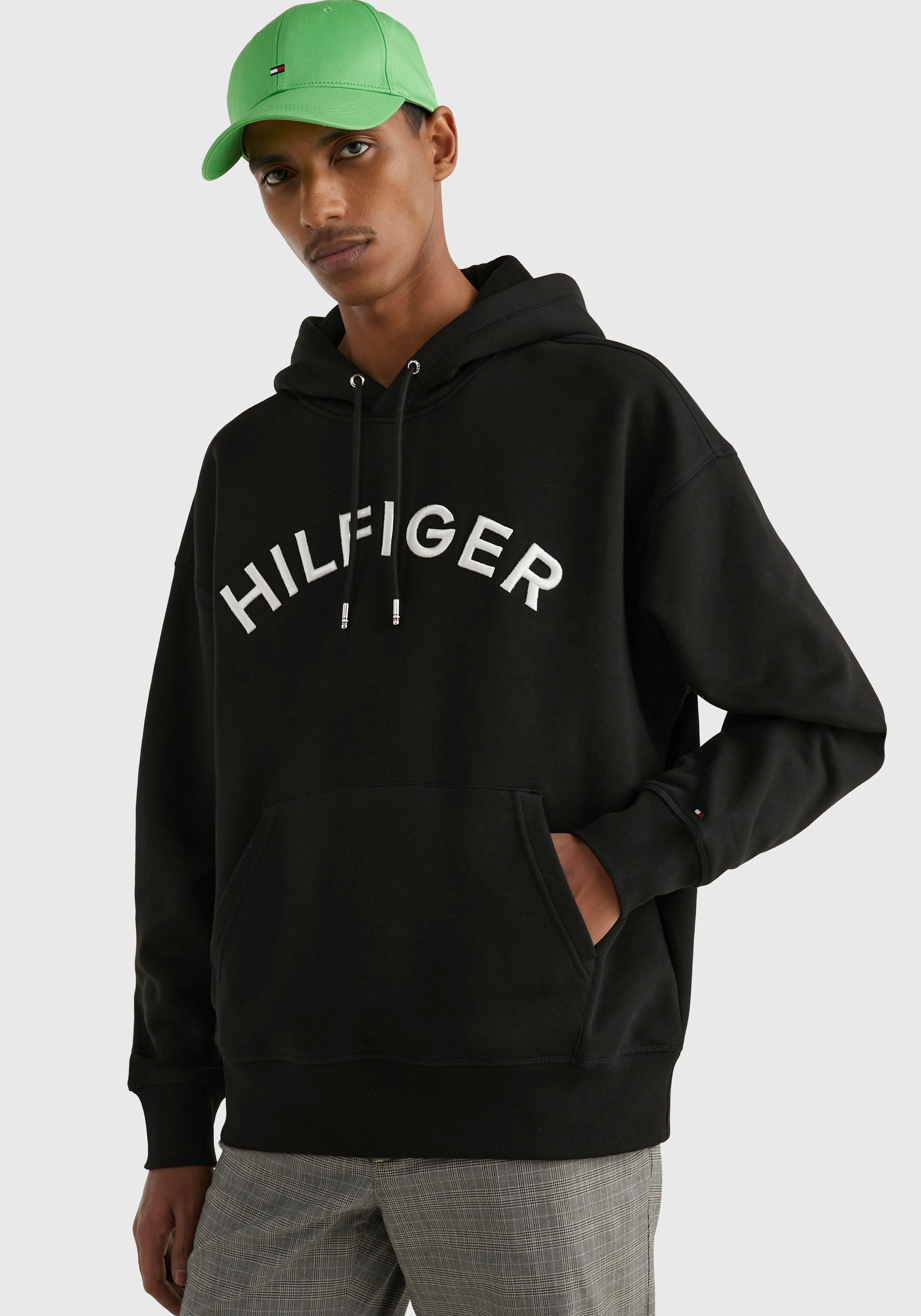 Tommy Hilfiger Kapuzensweatshirt »HILFIGER mit Hilfiger ARCHED Logoprägung HOODY«, Tommy online