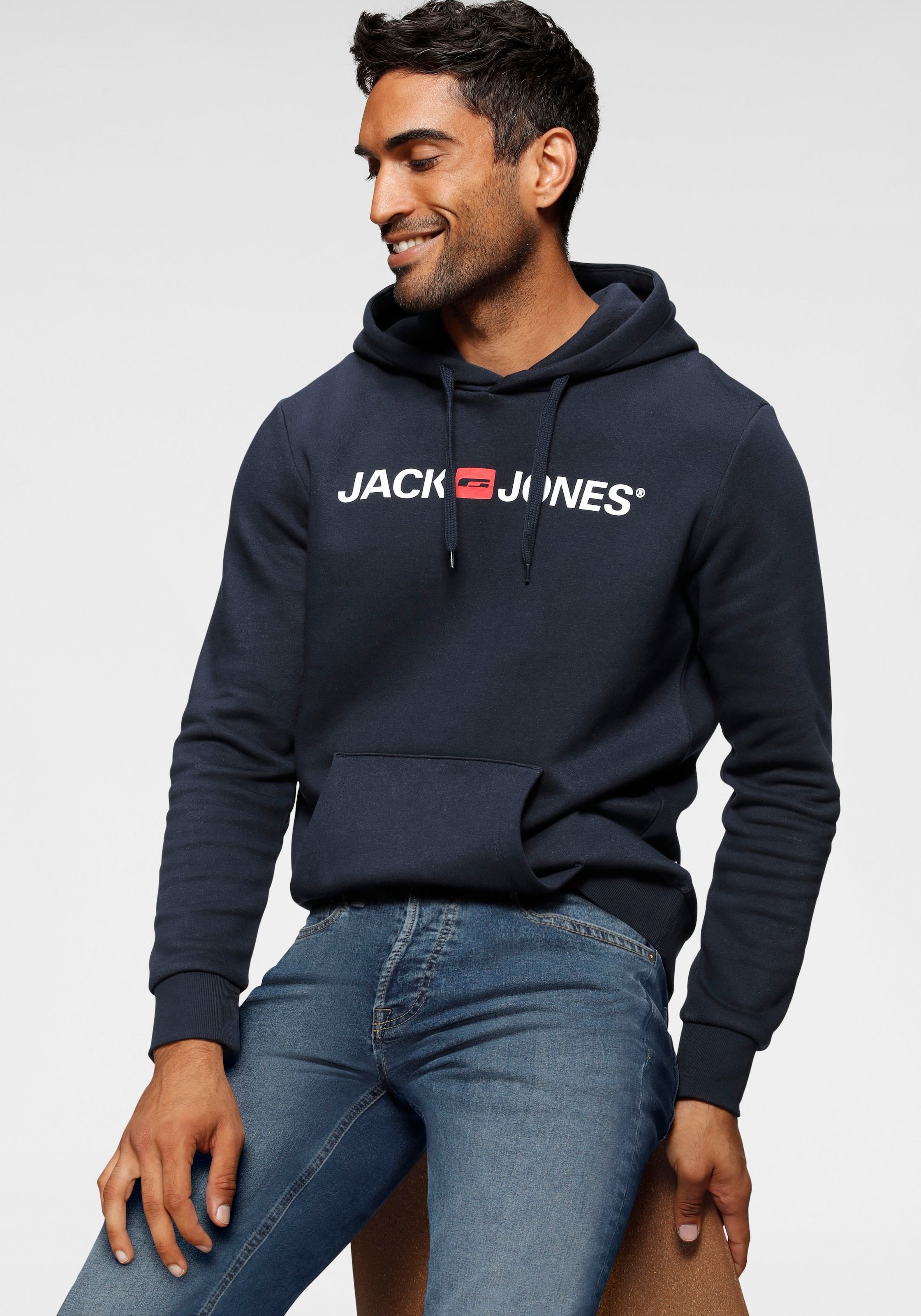 Jack & Jones Kapuzensweatshirt »JJECORP Hoodie mit Logo und hohem Tragekomfort«, bedruckt, casual, regular fit, Baumwollmischung, Rundhals
