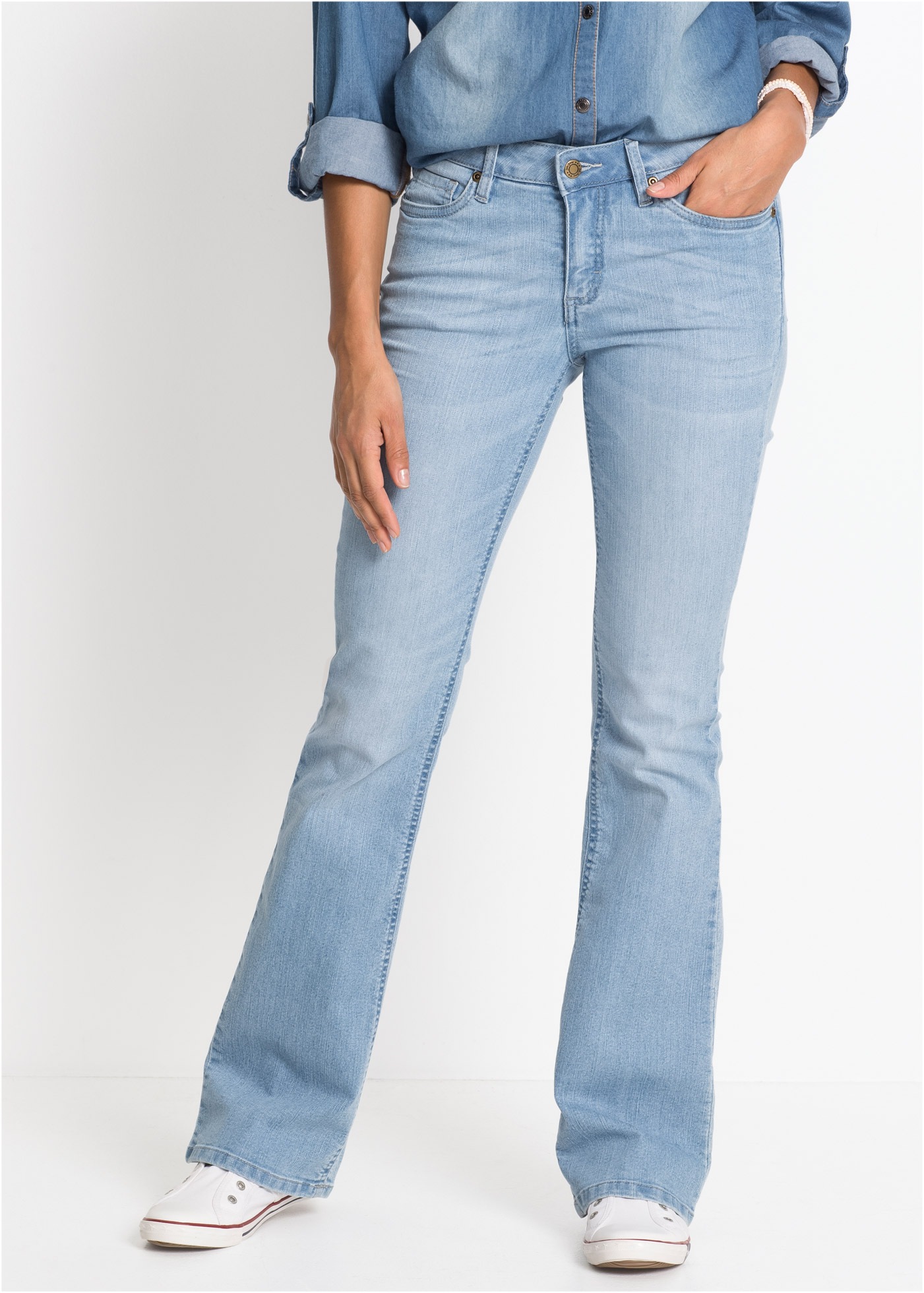 bonprix Bootcut-Jeans »Bootcut Jeans Mid Waist, Komfort-Stretch« im Five-Pocket Style und dezentem Used-Look