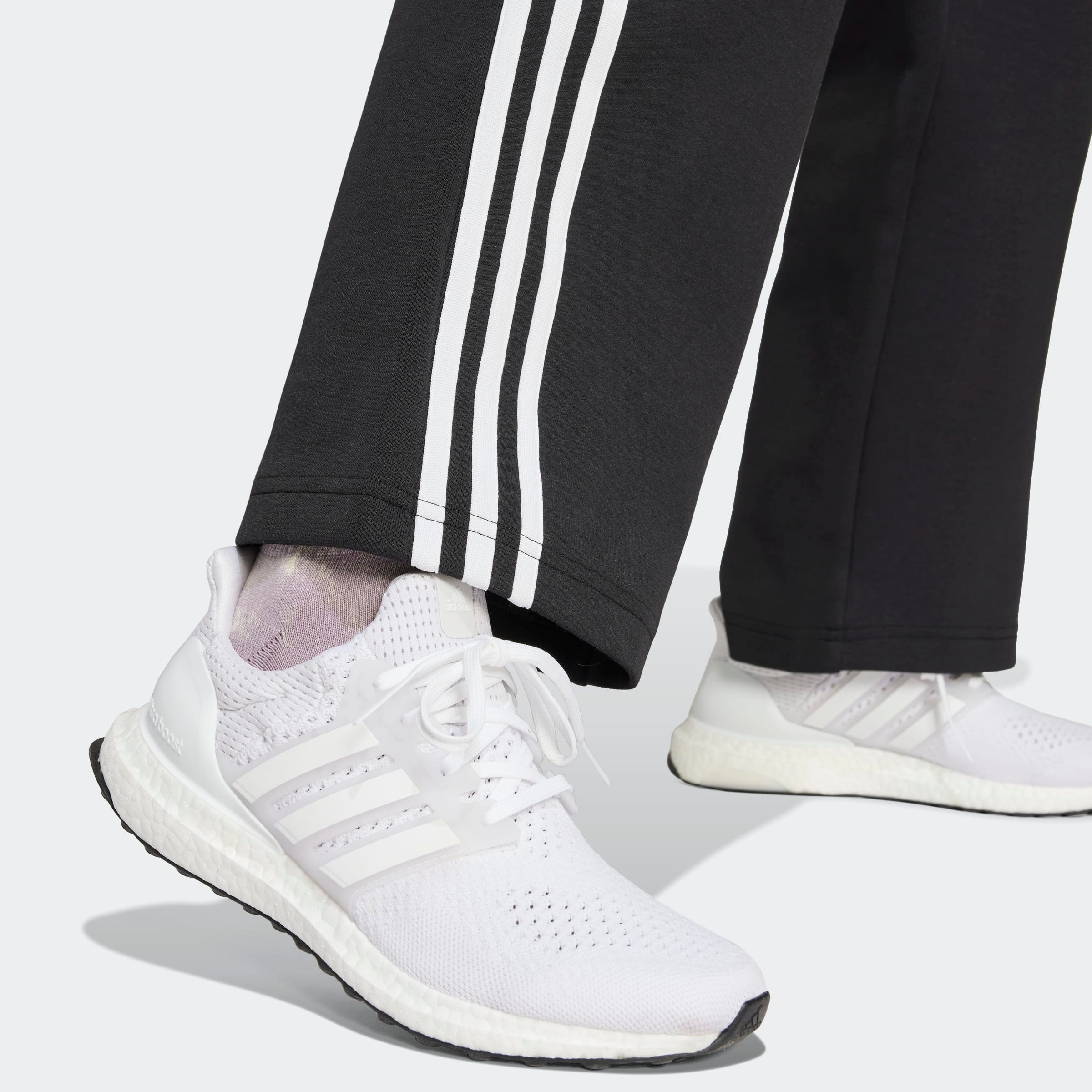 adidas Sportswear Sporthose »W FI 3S OH PT«, (1 tlg.)