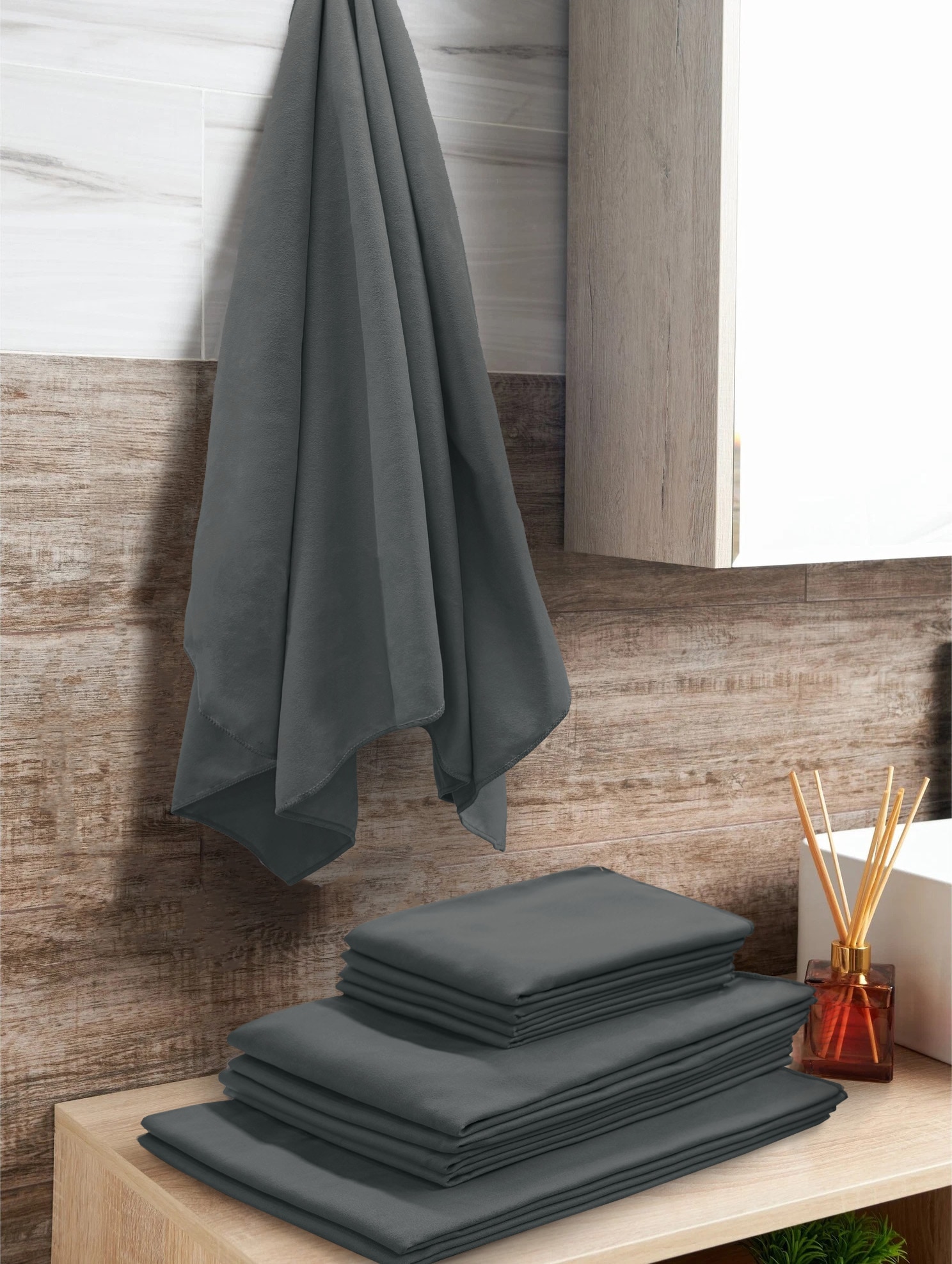 my home Handtücher »Xavi, 4 Teile, ideal als Sporthandtuch, Reisehandtuch, Strandtuch«, (Set, 4 St., 4x), diverse Grössen, sehr leicht, kompakt, schnelltrocknend, Mikrofaser