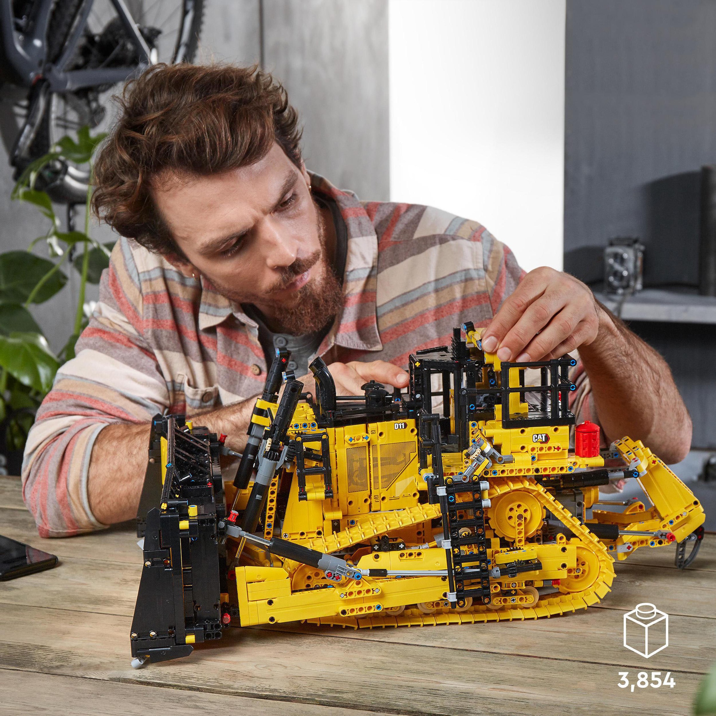 LEGO® Konstruktionsspielsteine »Appgesteuerter Cat® D11 Bulldozer (42131), LEGO® Technic«, (3854 St.), Made in Europe