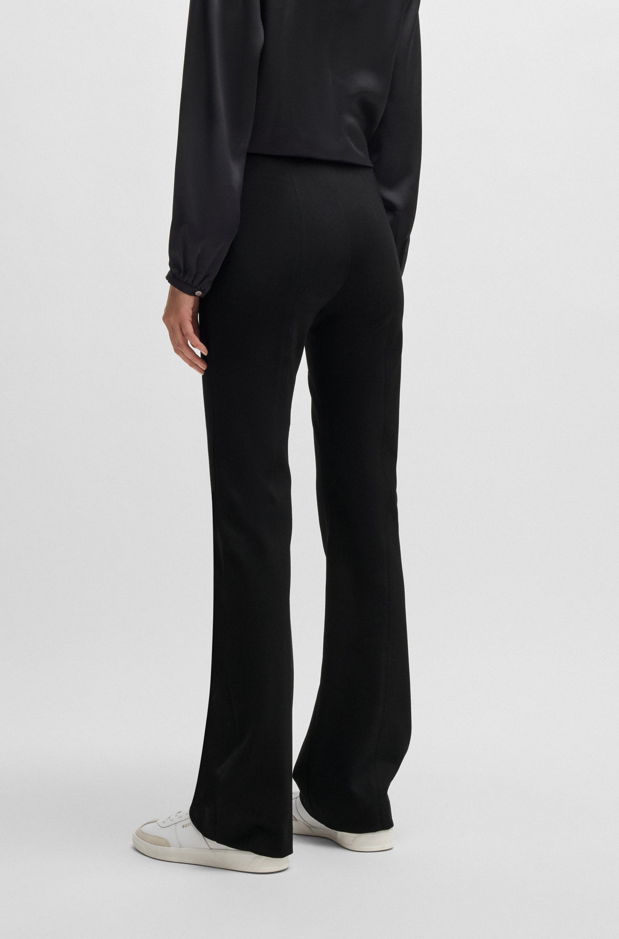 BOSS ORANGE Webhose »Taboot Premium Damenmode«, mit seitlichem Reissverschluss, flared Form, Milano Qualität Loungewear