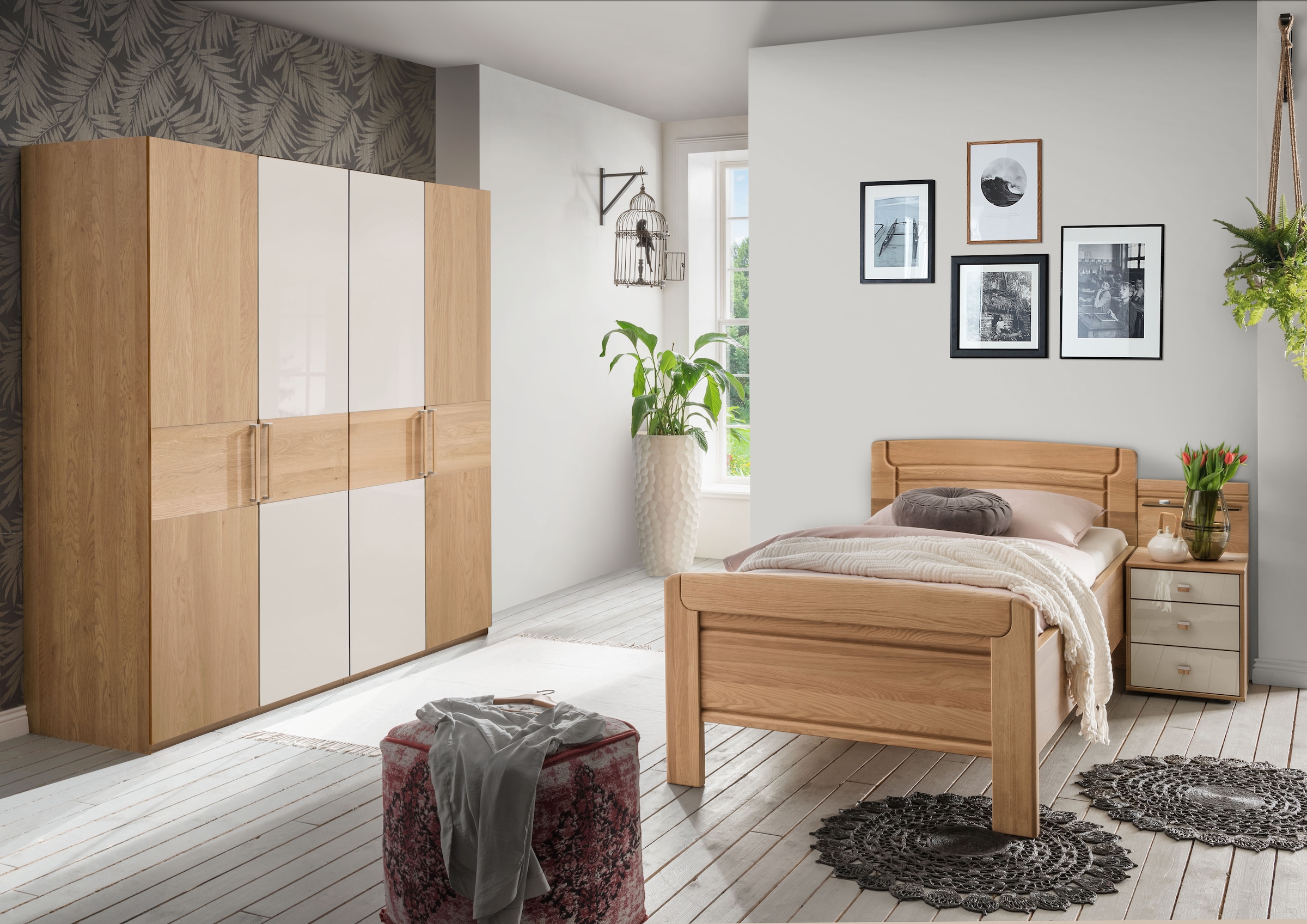 WIEMANN Drehtürenschrank »Kiruna«, mit Champagnerglas