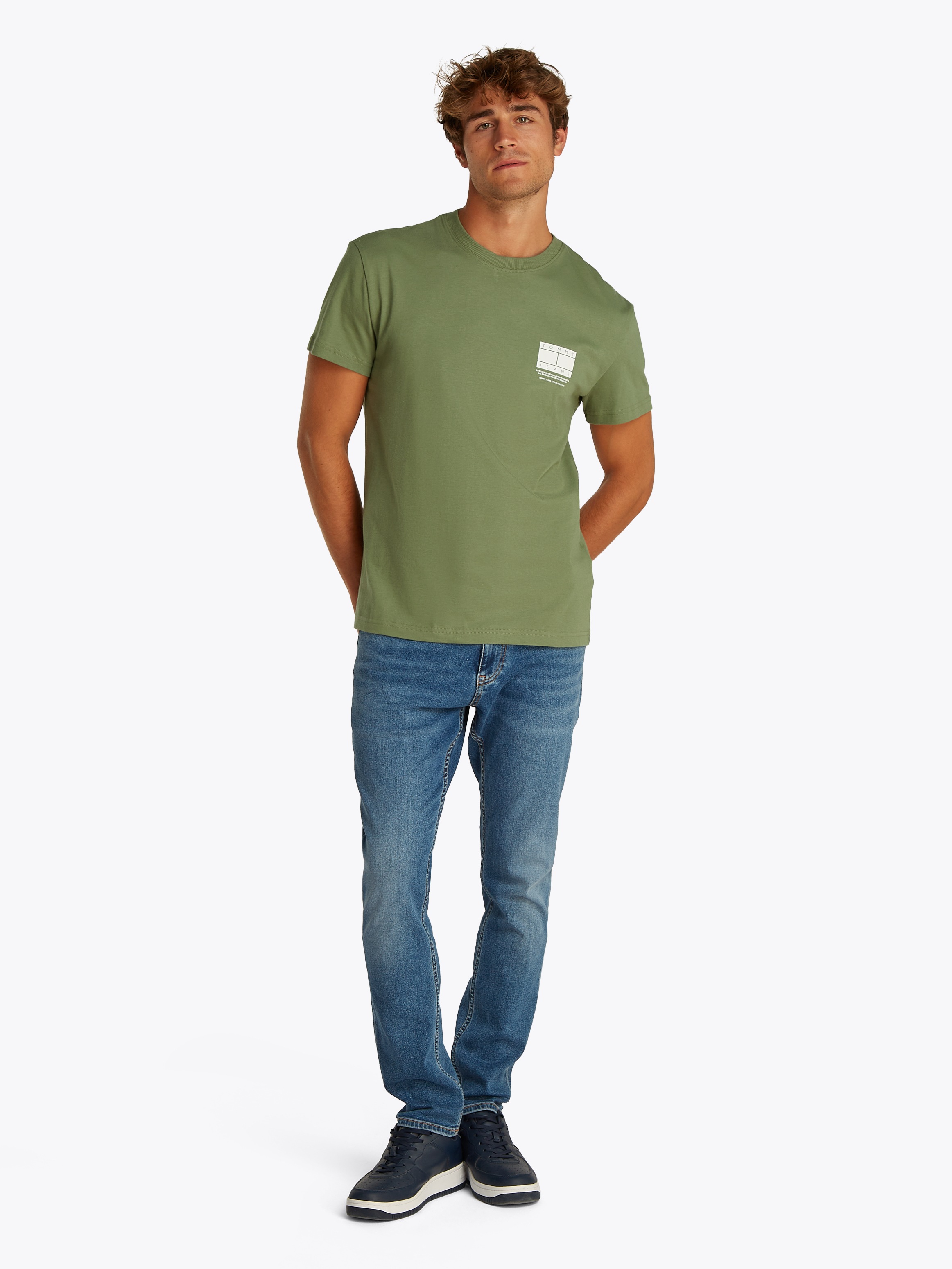 Tommy Jeans T-Shirt »TJM REG DNA GRAPHIC TEE EXT«, mit kontrastfarbenen Print