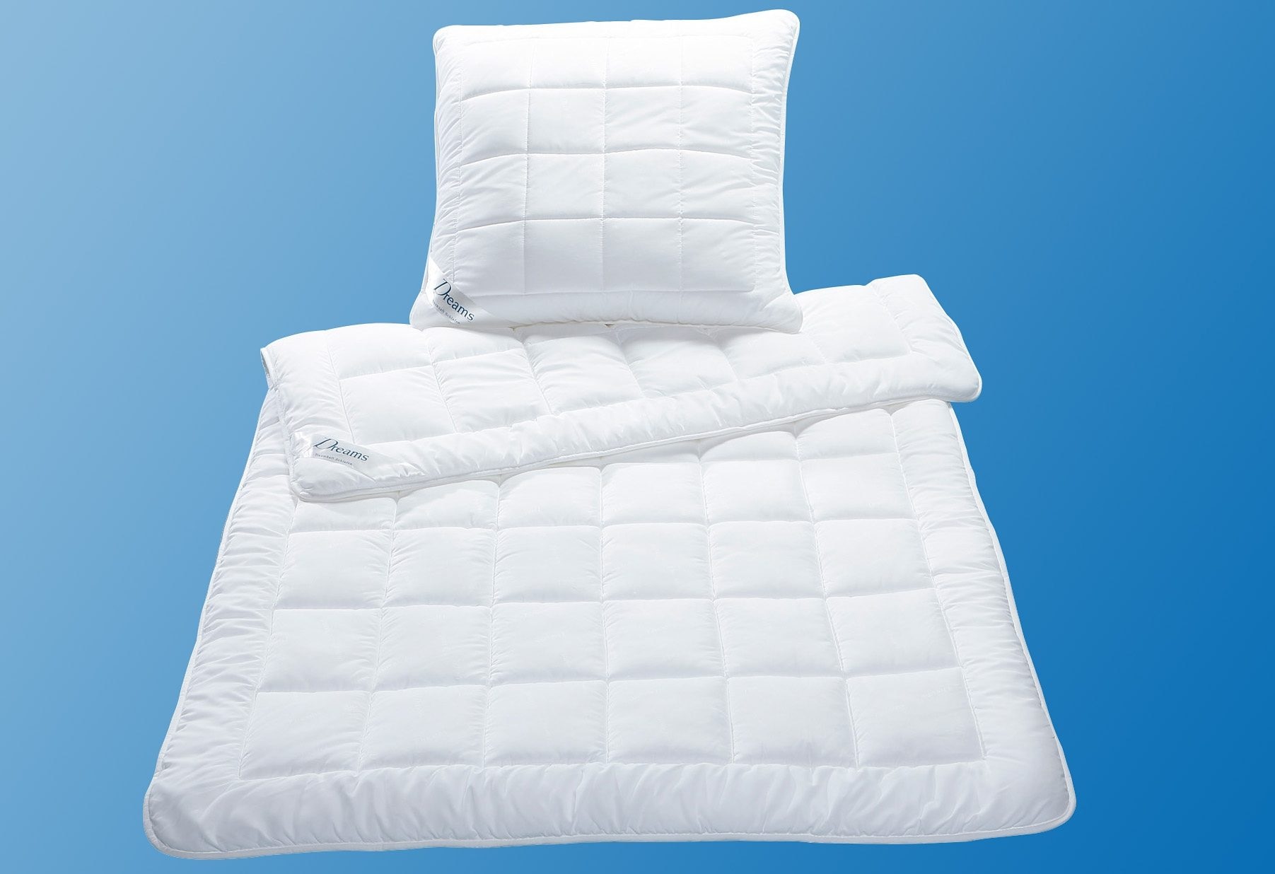 Dreams Microfaserbettdecke »Superflausch«, 4-Jahreszeiten, (1 St.), Bezug und Füllung aus supersofter Microfaser