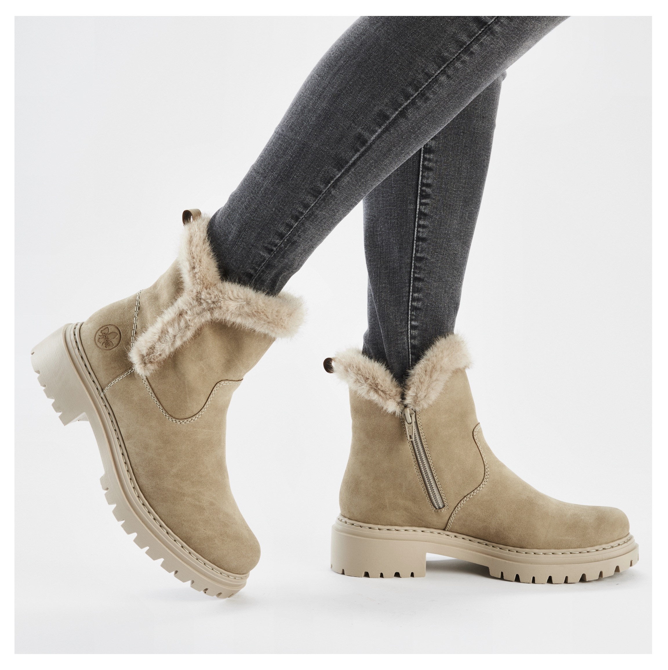 Rieker Winterstiefelette, Winterboots, Profilsohle, Blockabsatz, mit Innen-Reissverschluss
