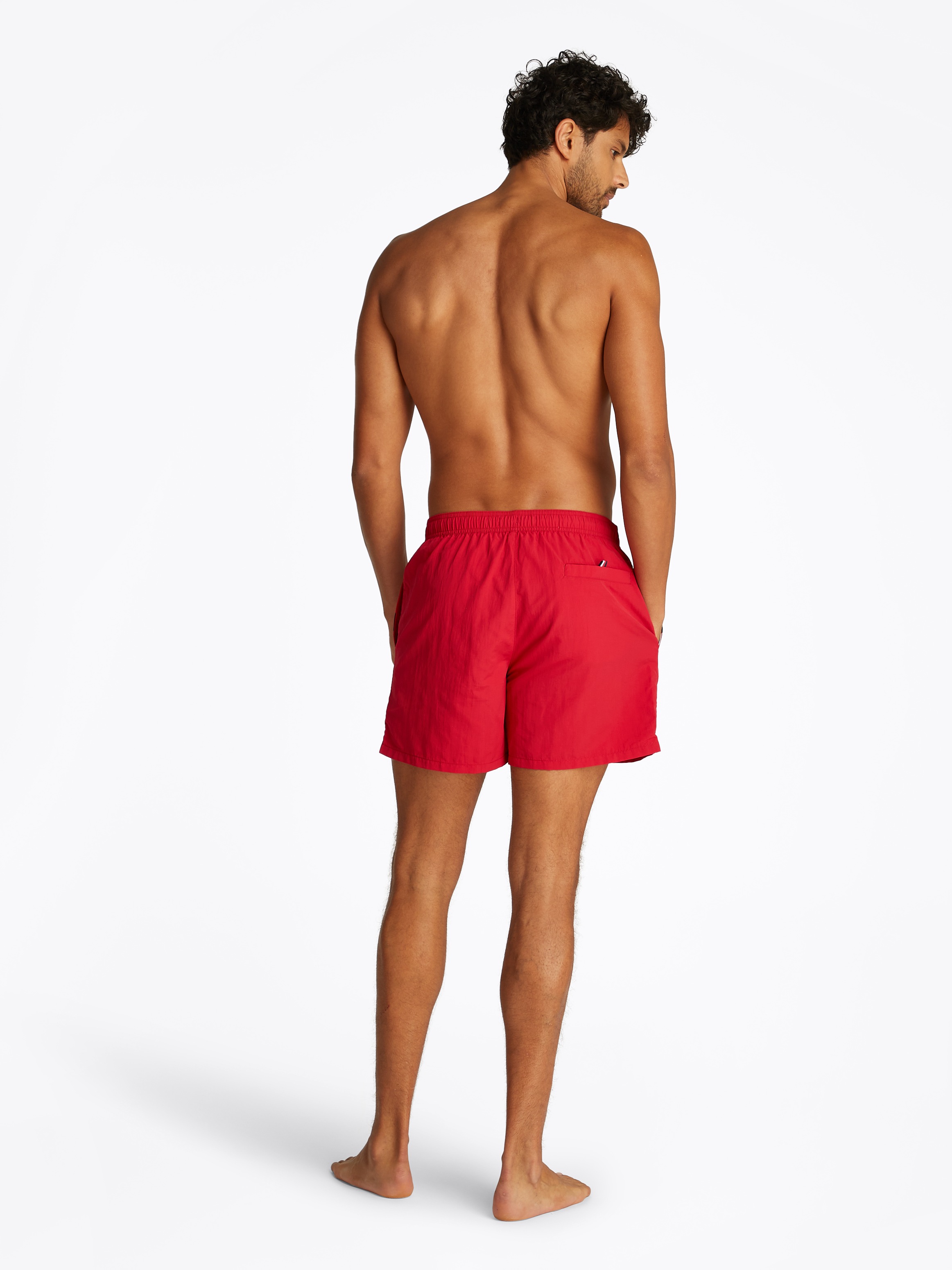 Tommy Hilfiger Swimwear Badeshorts »MEDIUM DRAWSTRING«, mit grossem Logo