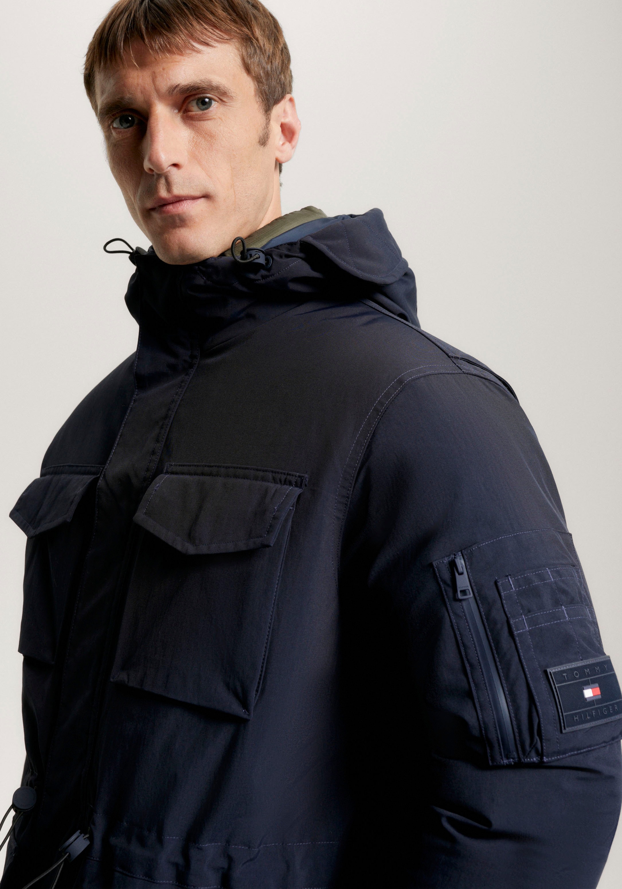 Tommy Hilfiger Parka »ROCKIE 3 IN 1 PARKA«, (2 Jacken in einer Jacke), mit Kapuze, 2 Jacken in Einer