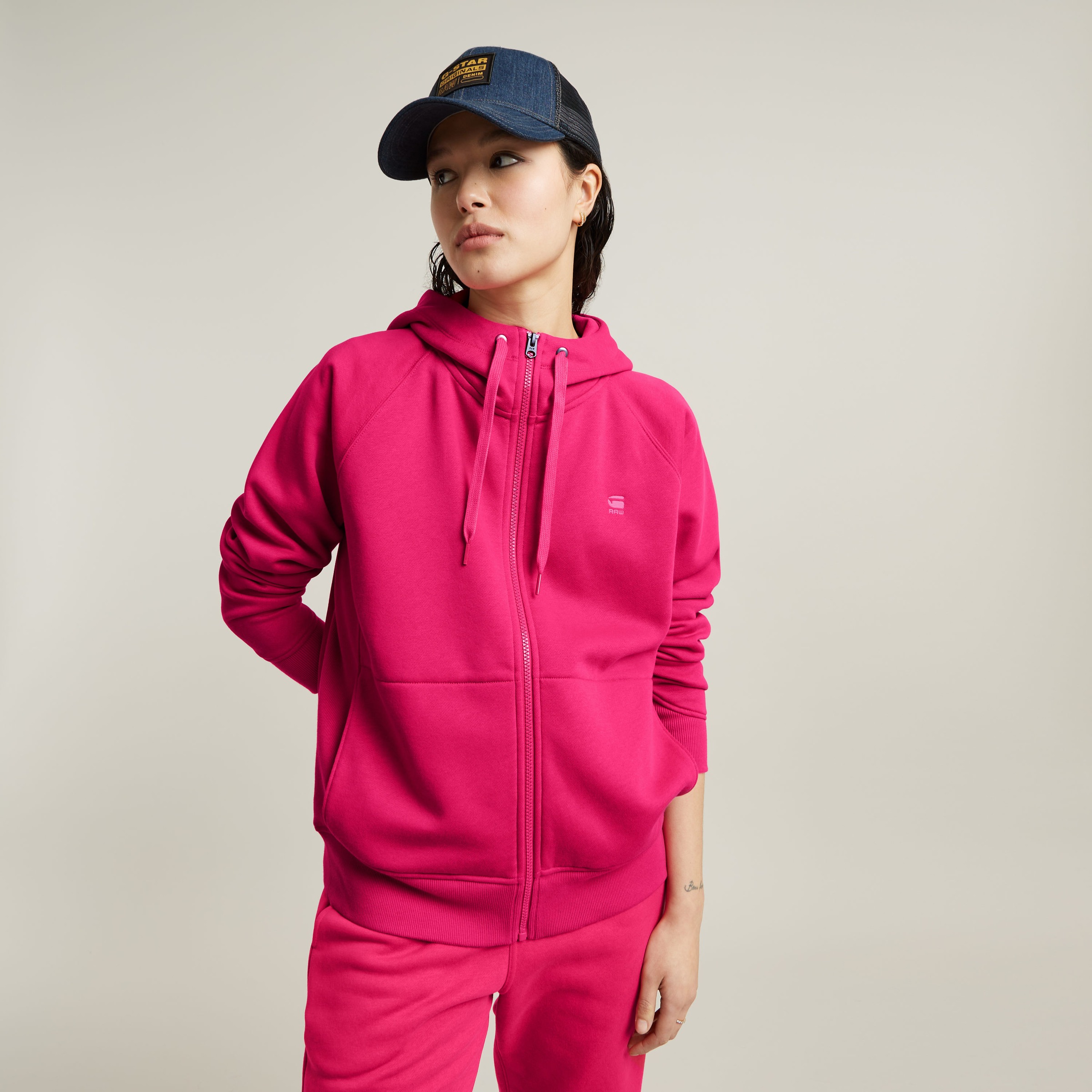 G-STAR Kapuzensweatjacke »Premium core 2.1 hdd zip thru« mit tonaler Logostickerei