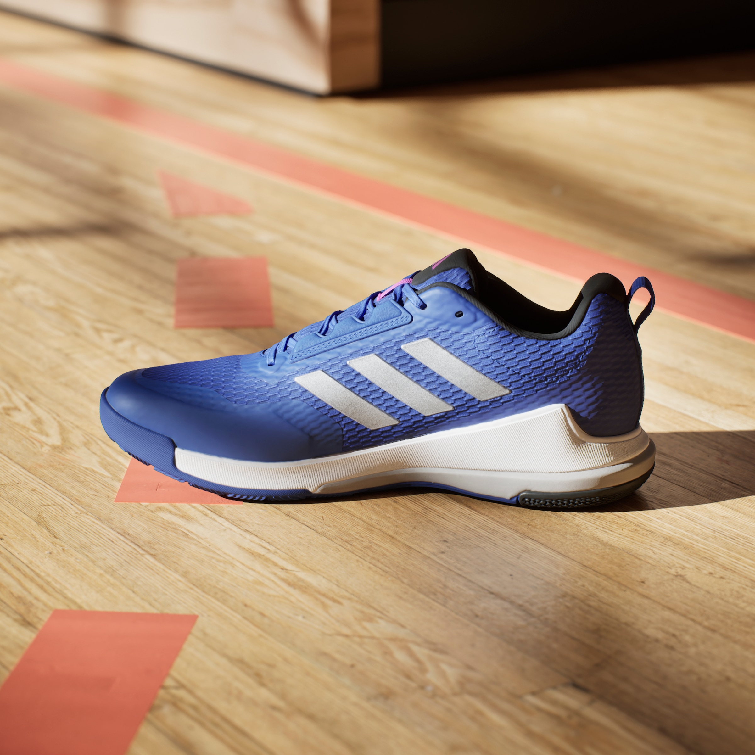 adidas Performance Indoorschuh »NOVAFLIGHT 2 INDOOR«, besonders geeignet für Volleyball