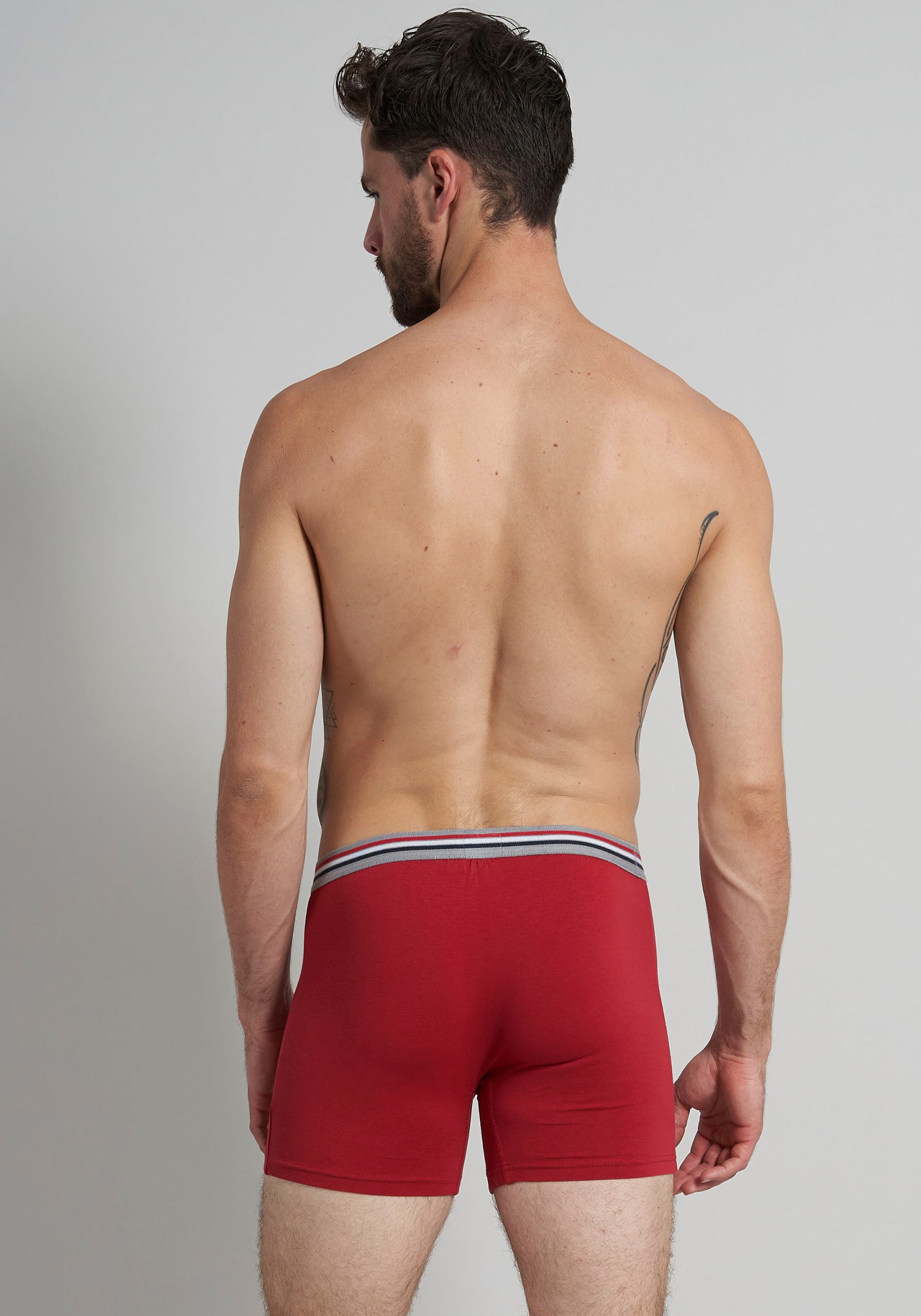 bugatti Boxershorts »Prag«, (3er Pack), bequem, atmungsaktiv, Baumwollmix, mit Logo, eng, lang