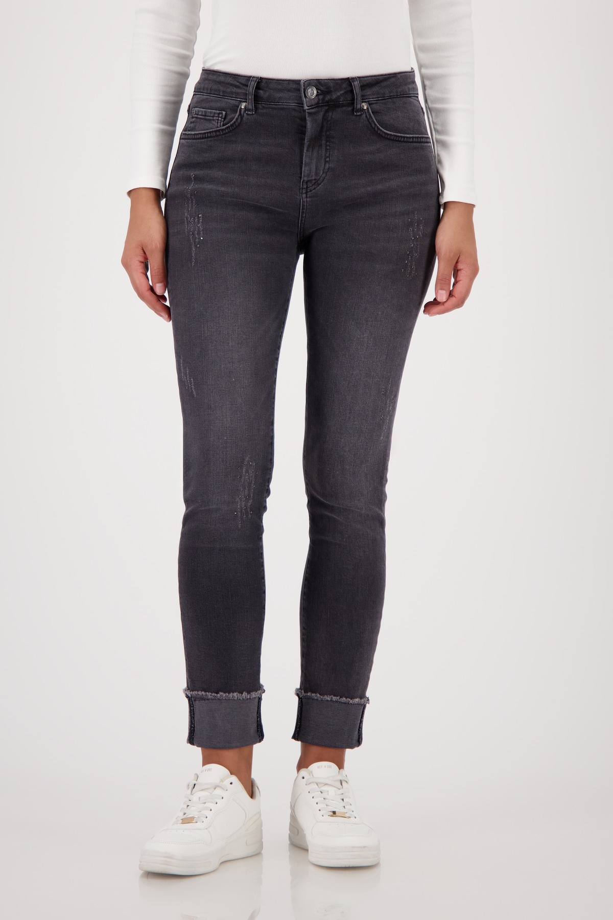 Monari Slim-fit-Jeans »Hose Jeans Nietenschmuck« Slim-fit-Passform, mit Strasssteinen