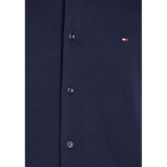 Tommy Hilfiger TAILORED Langarmhemd »CL JERSEY SOLID SF SHIRT«, (1 tlg.),  mit einem farblich abgesetzten Knopf online bestellen | Jelmoli-Versand