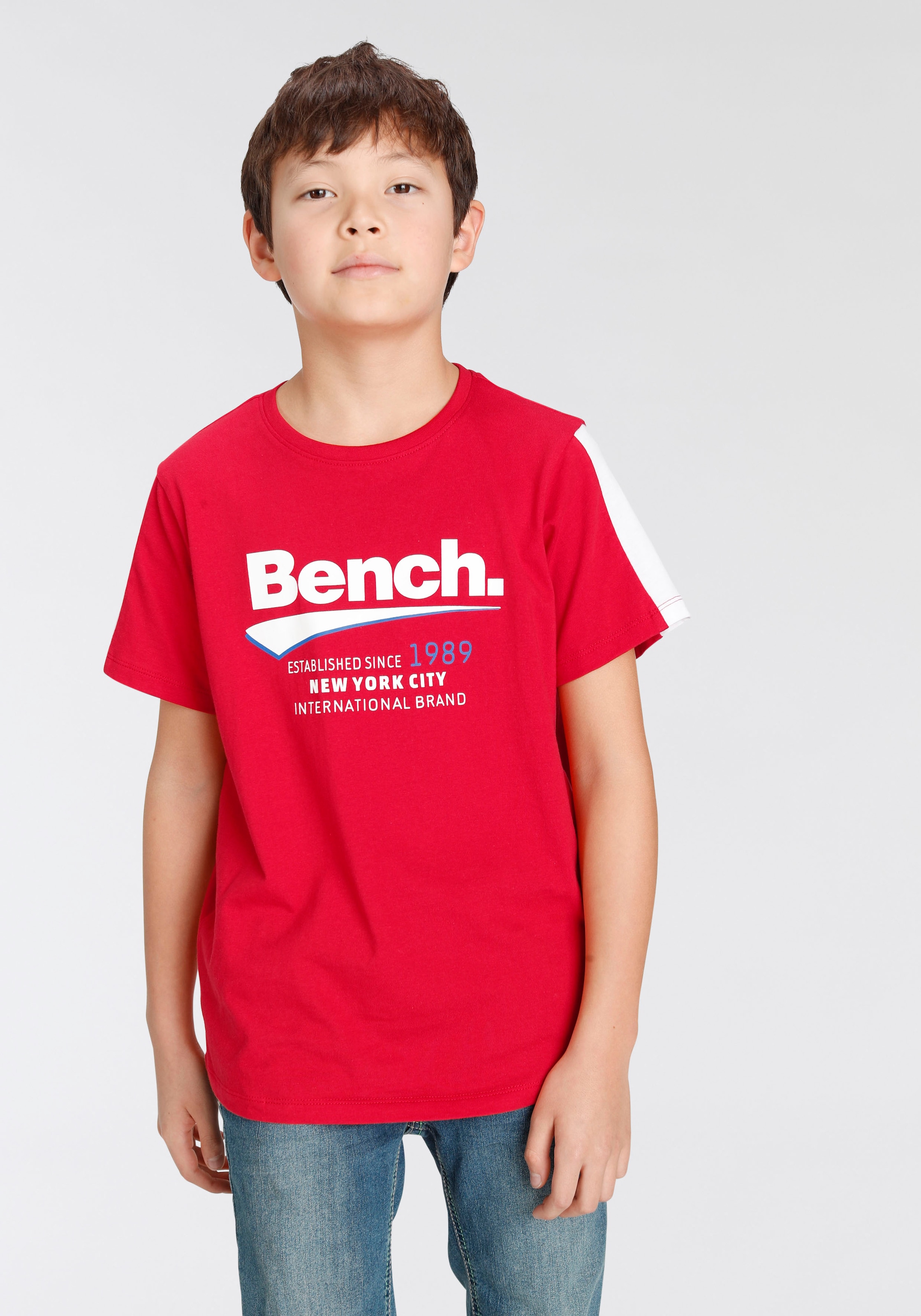 Bench. T-Shirt »mit farbigem en Ärmeleinsatz« | ligne Boutique Jelmoli-Versand